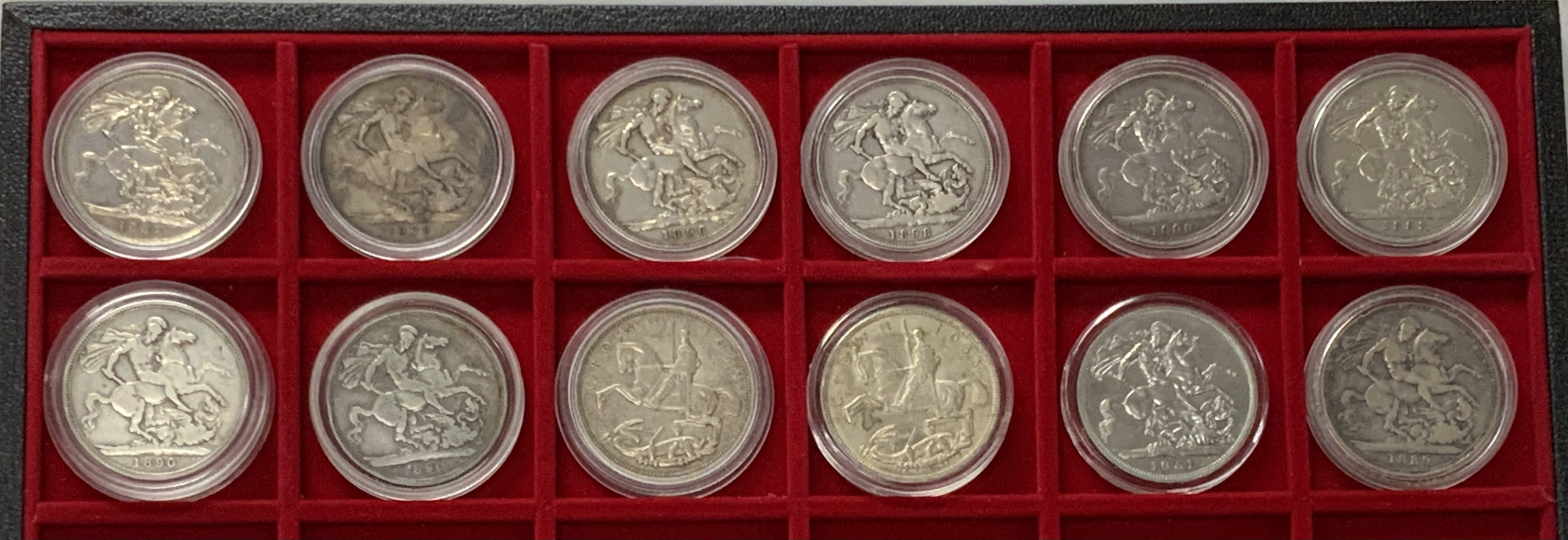 A collection of crowns to include 1887, 1839, 1896