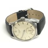 A Longines mens stainless steel watch. This lot ca