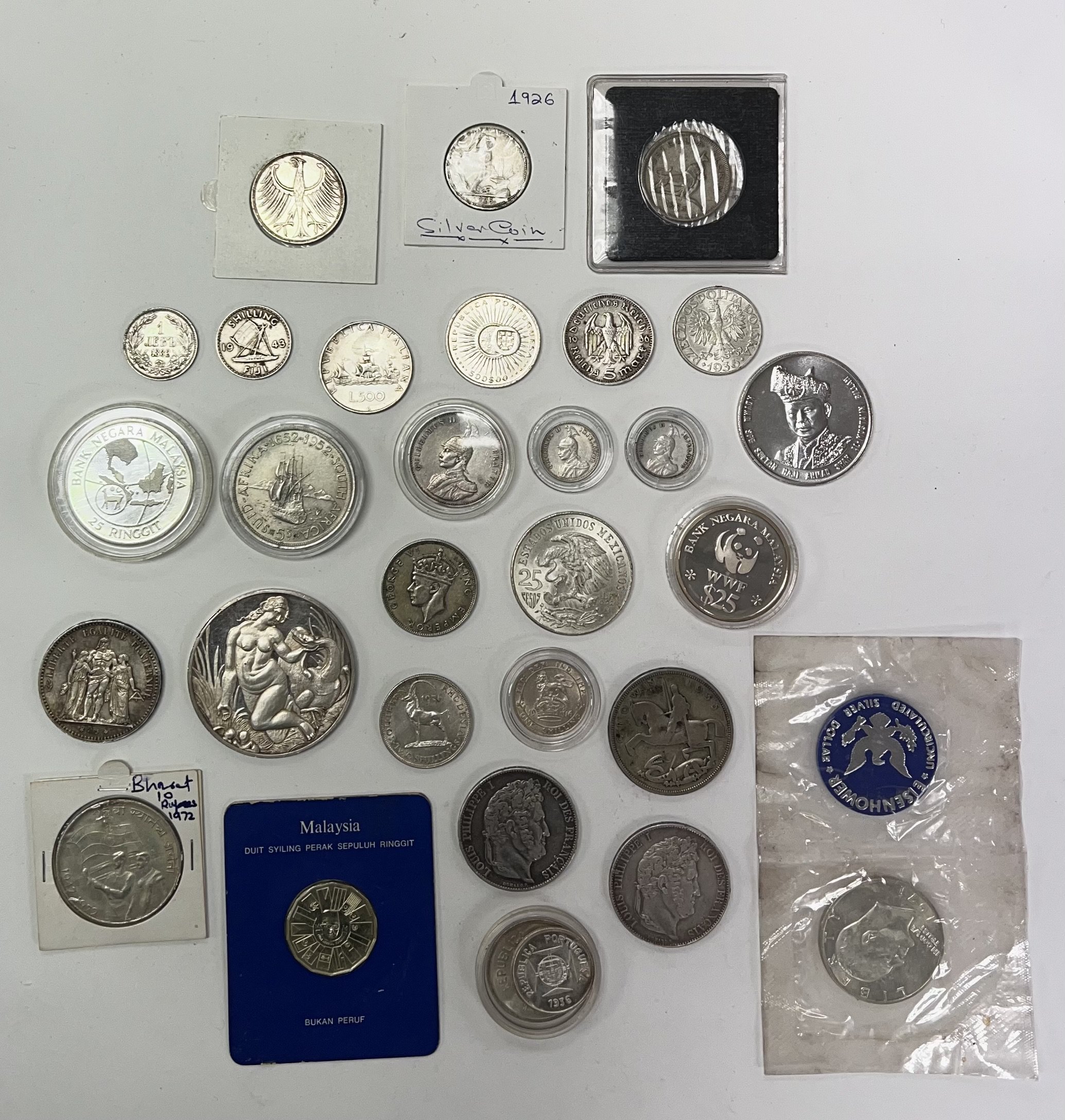 A good collection of Silver and other world coinag