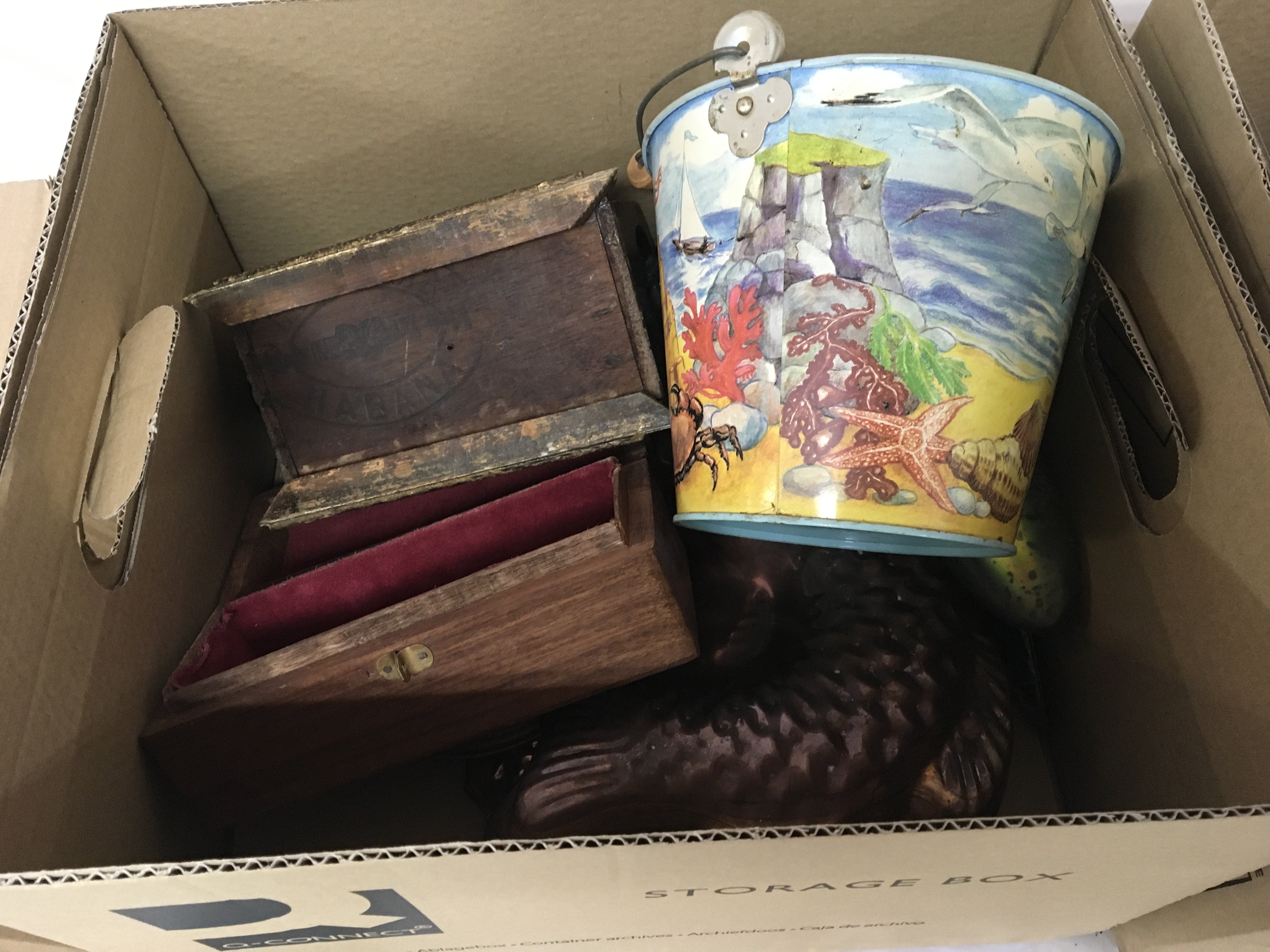 A box containing an interesting collection of larg - Image 2 of 4