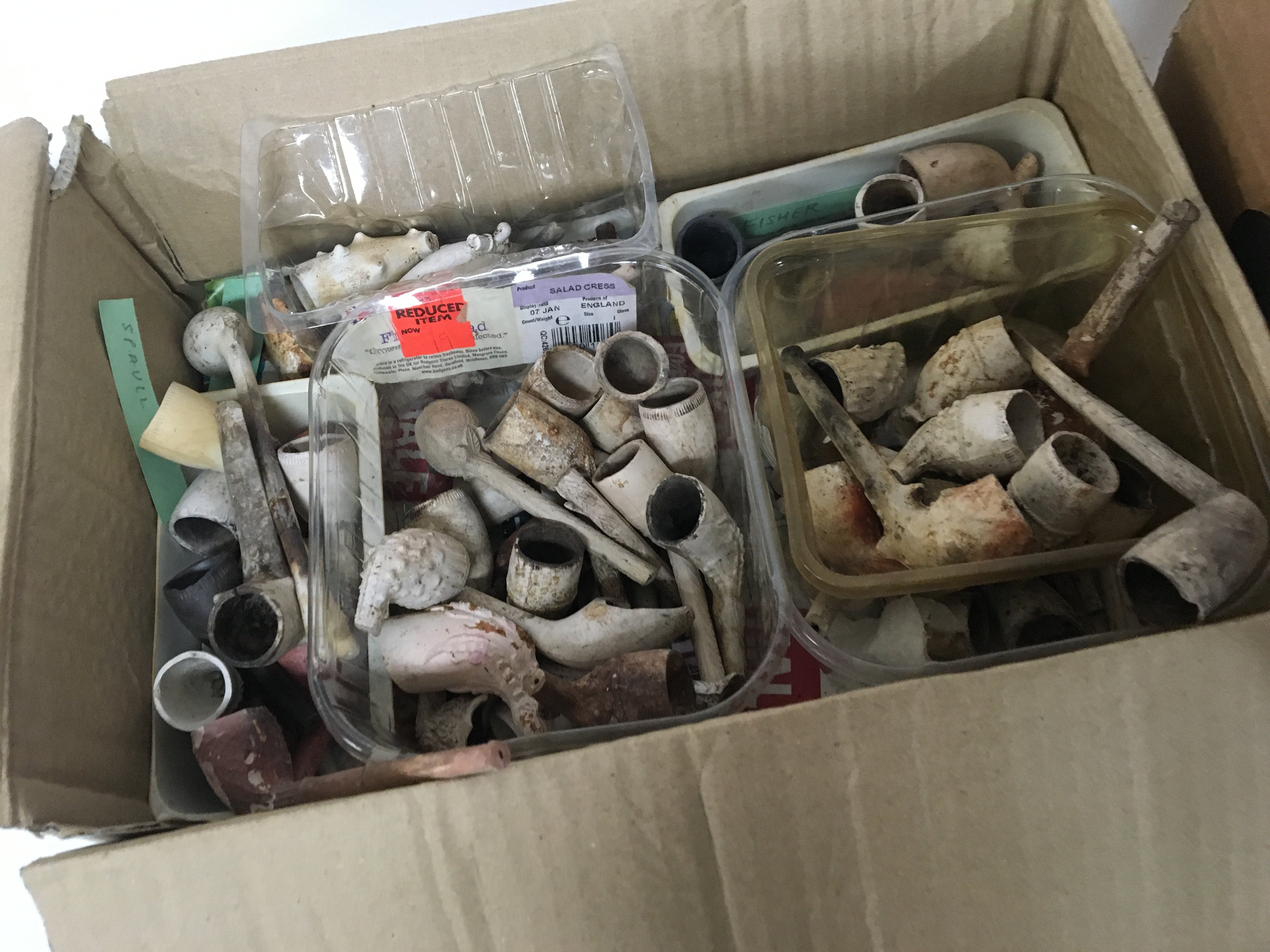 A collection of Antique clay pipe fragments. - Image 2 of 3