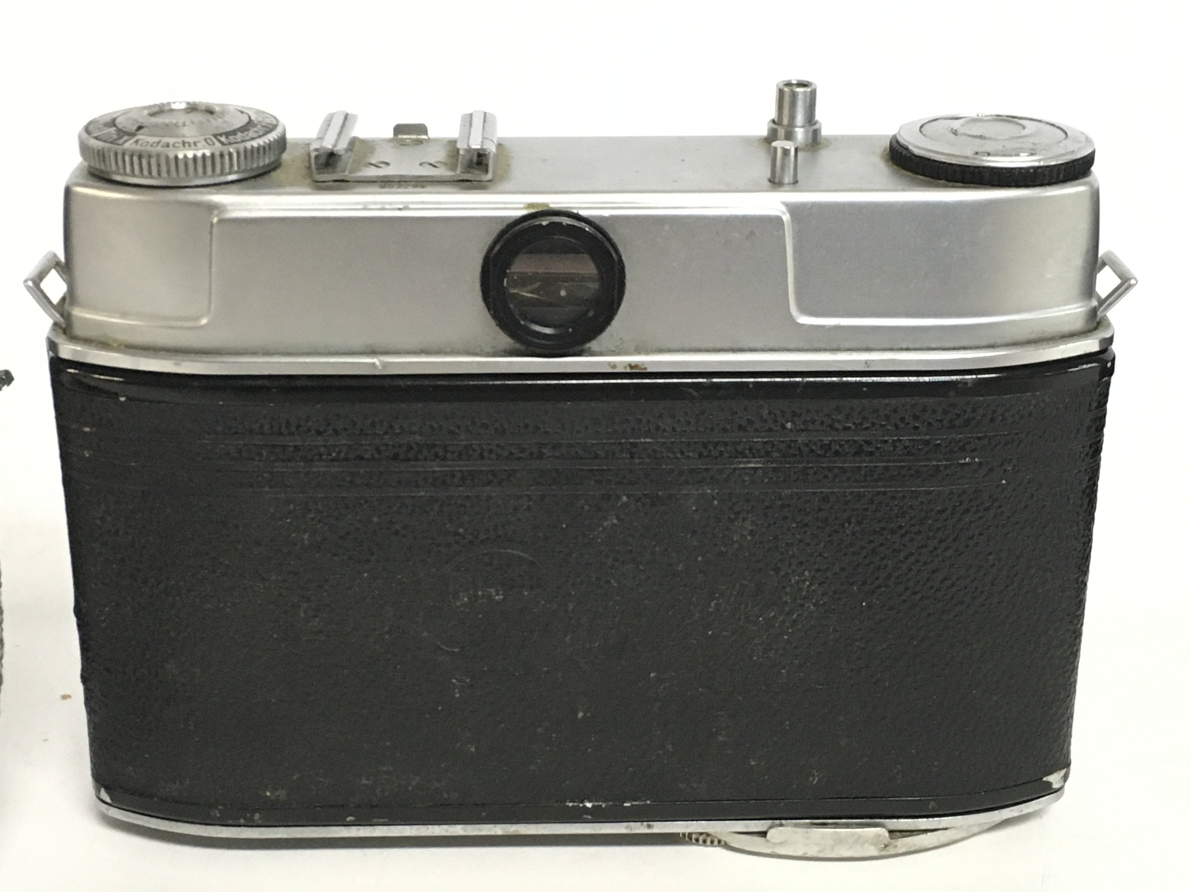 A collection of vintage cameras including a Canon - Image 5 of 6