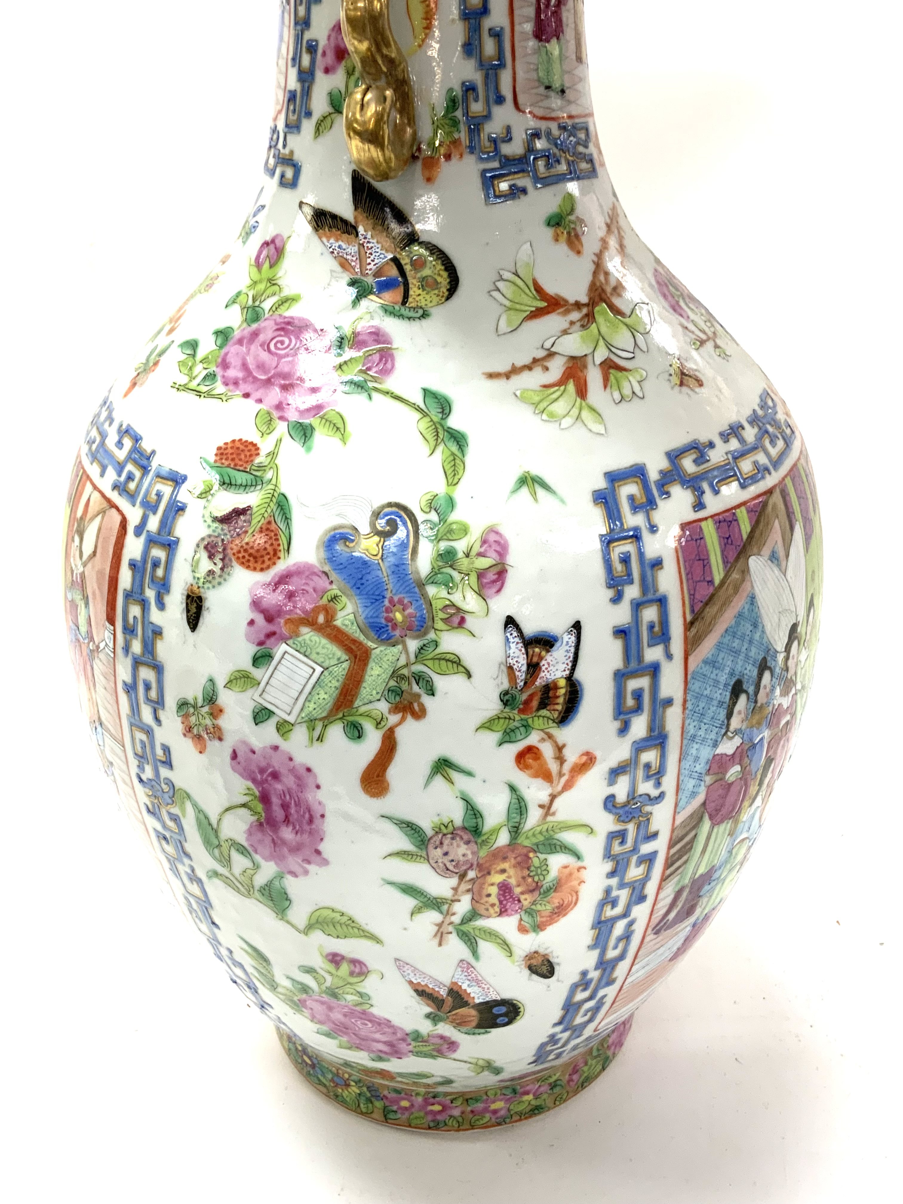 A 19thC Chinese Cantonese enamelled vase with Ruyi - Image 4 of 6