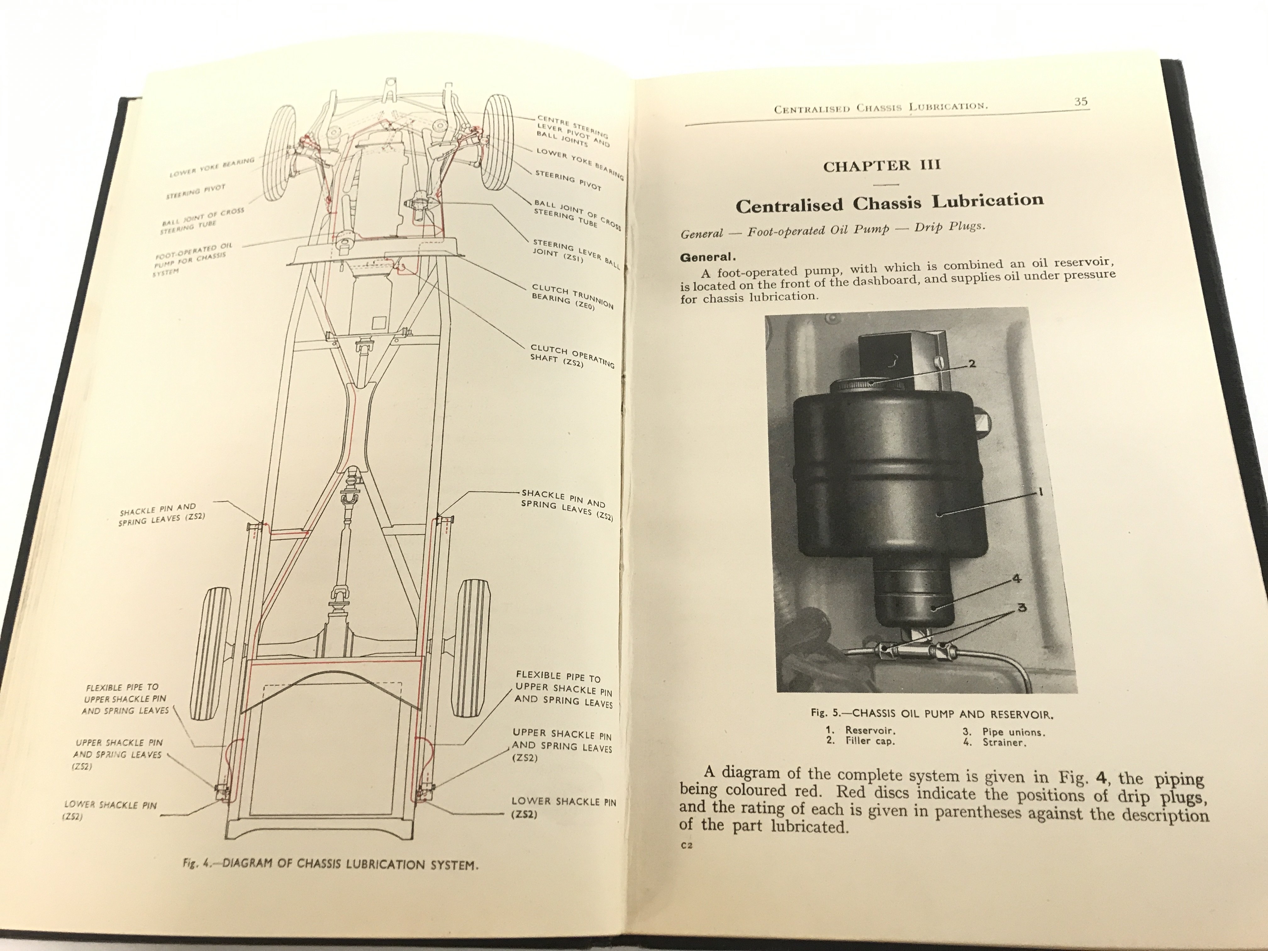 A 4 1/2 litre Bentley glove box manual. Postage ca - Image 4 of 4