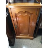 A satin walnut bedside cabinet. approx 77cmx41cm.