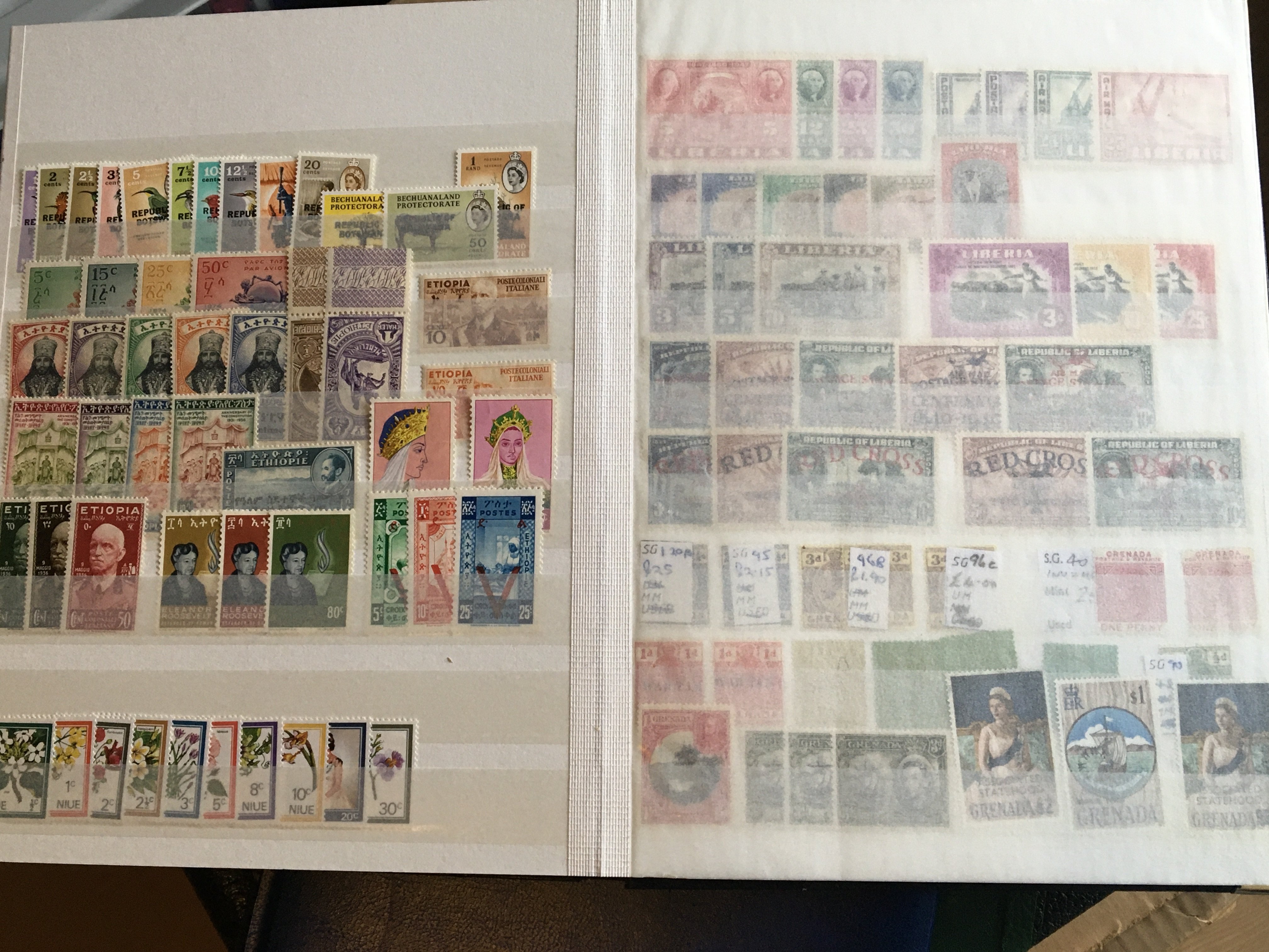 Six albums of stamps including an album of Egyptia - Bild 6 aus 6