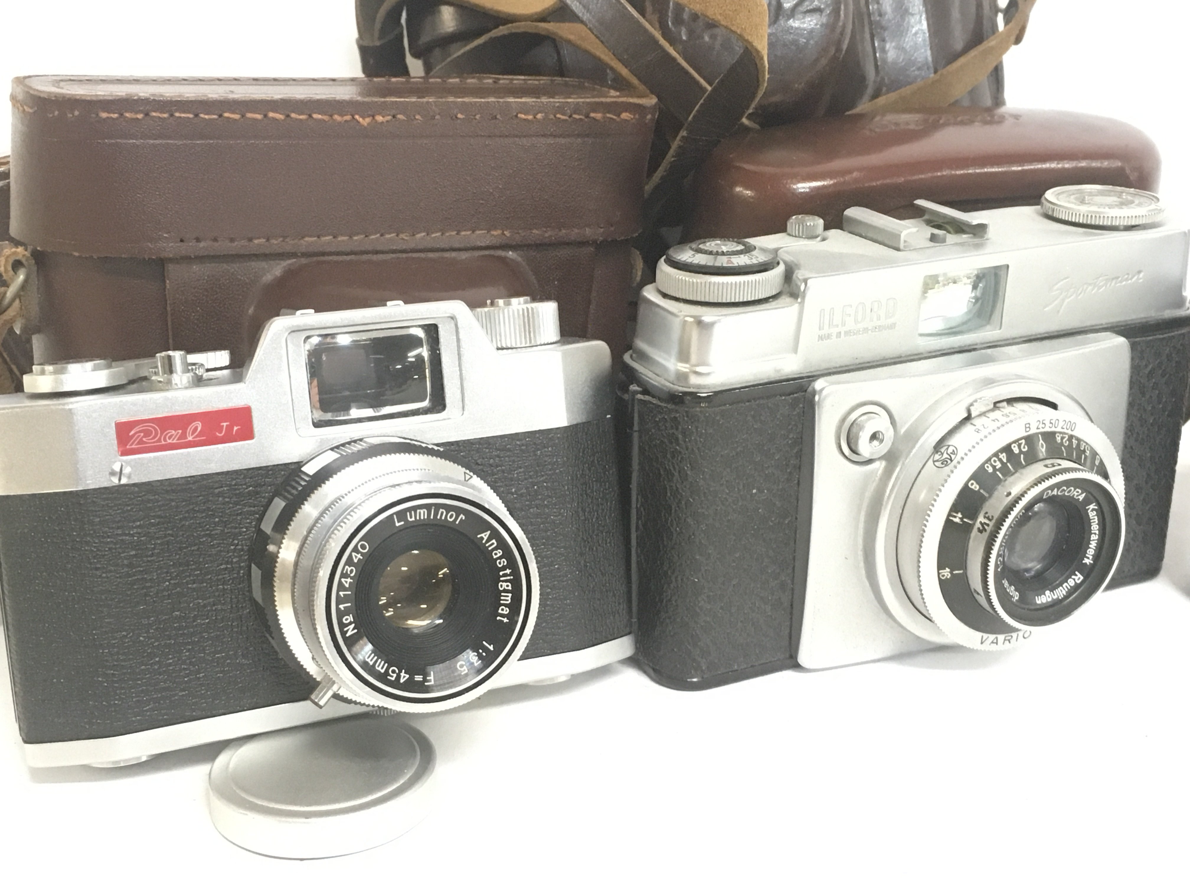 Vintage cameras including a VoigtlÃ¤nder Vito B, D - Bild 2 aus 4