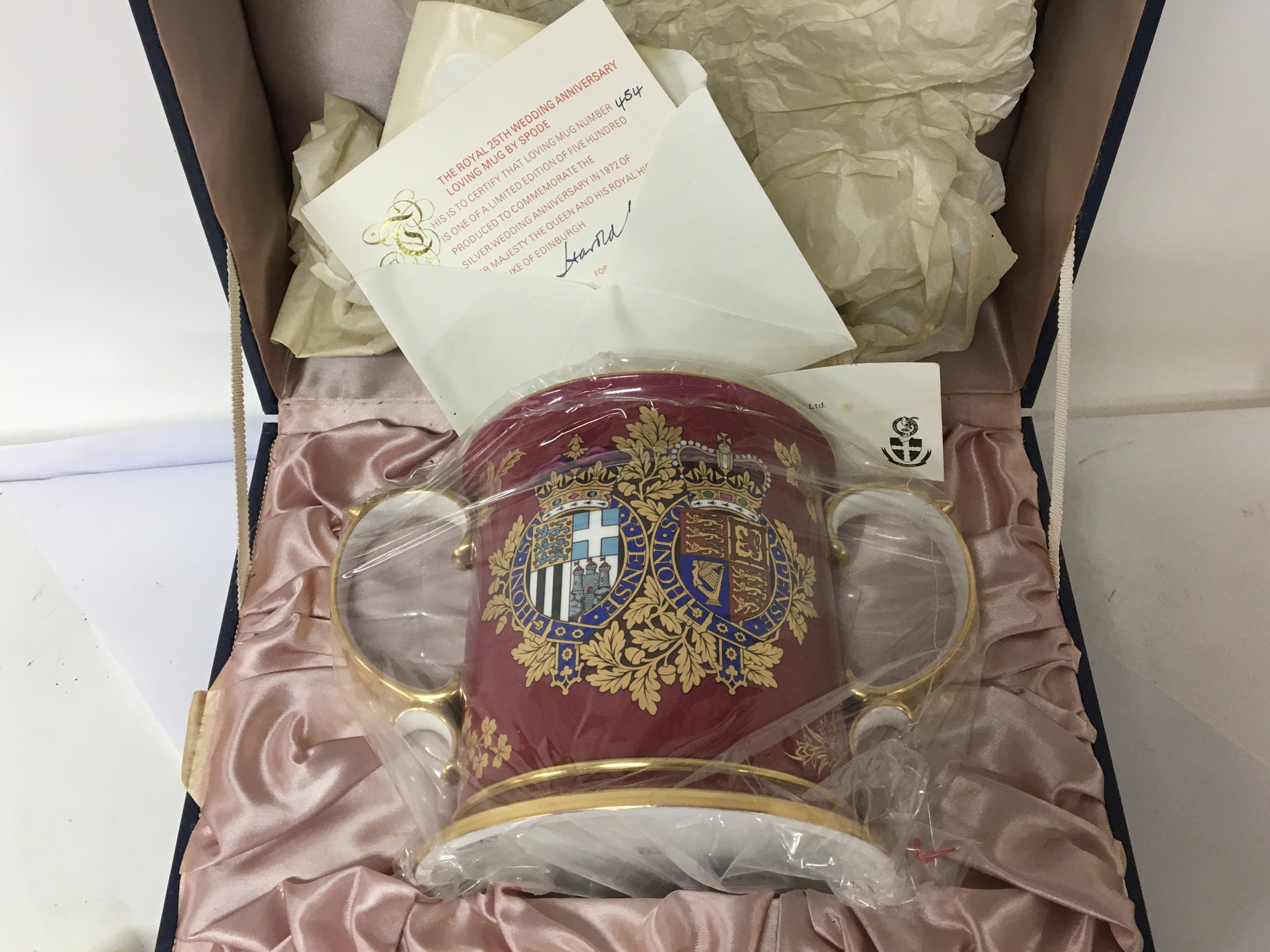A Spode Royal commemorative loving cup The Queens - Image 2 of 2