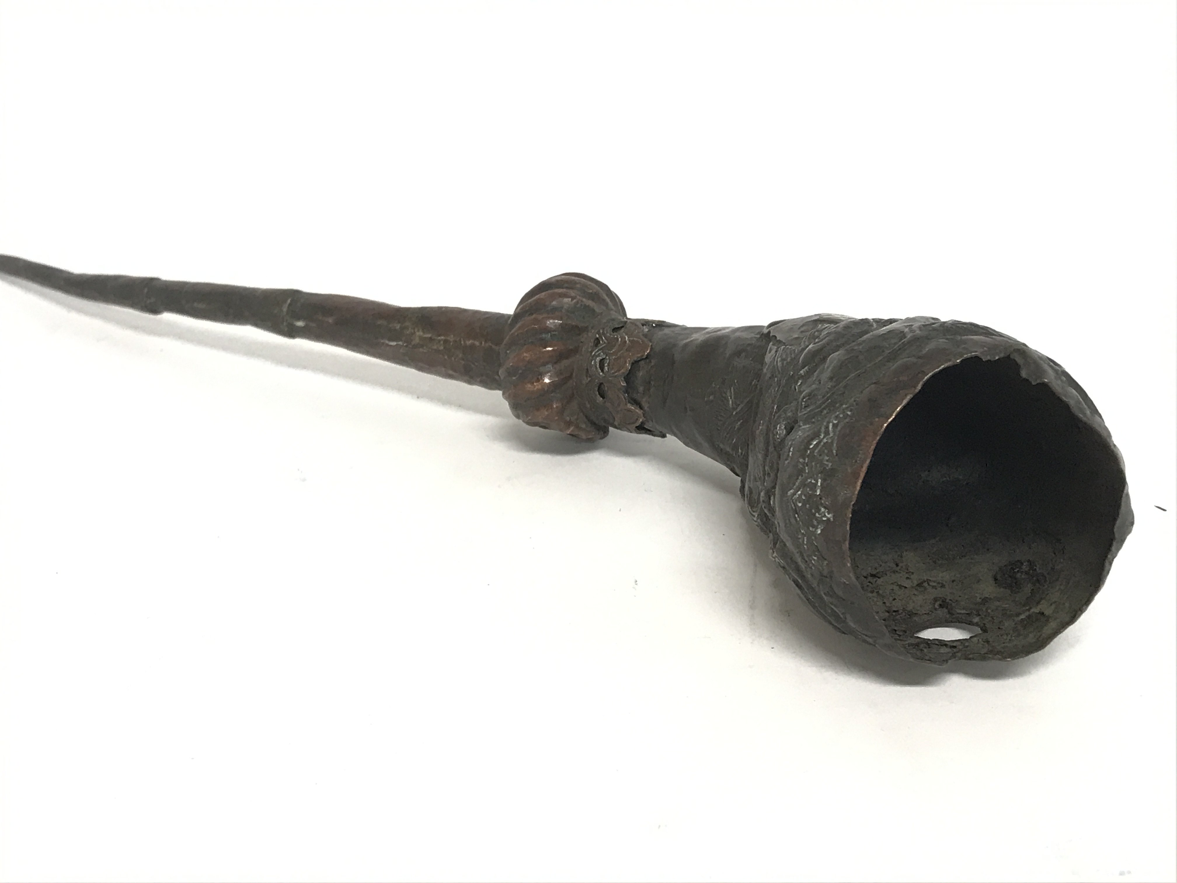 A 19th century copper opium pipe, 42cm long. Posta - Image 3 of 3