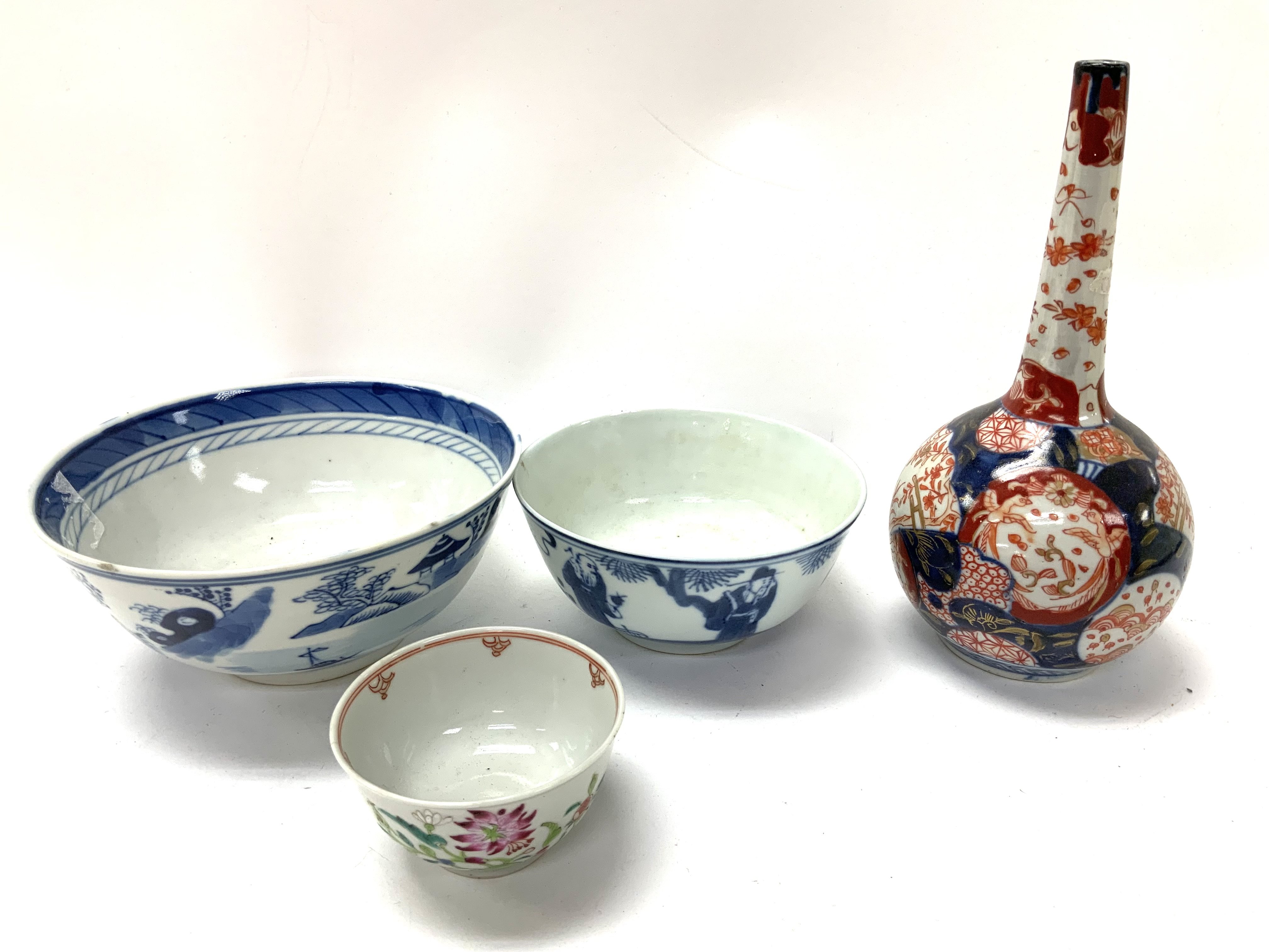 Group lot of Oriental porcelain, 19th Century Chin