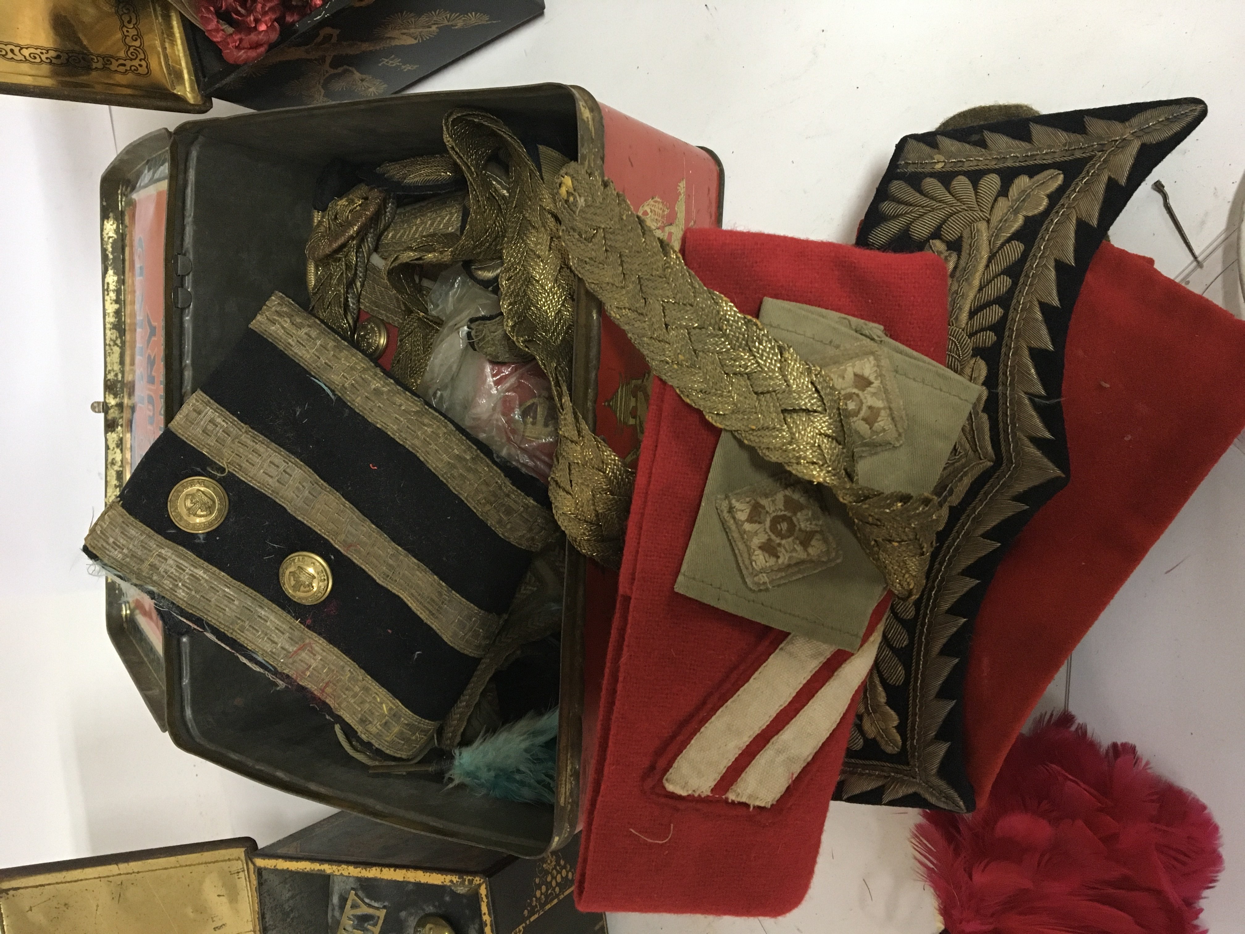 A collection of military cloth epaulets medal ribb - Image 2 of 2