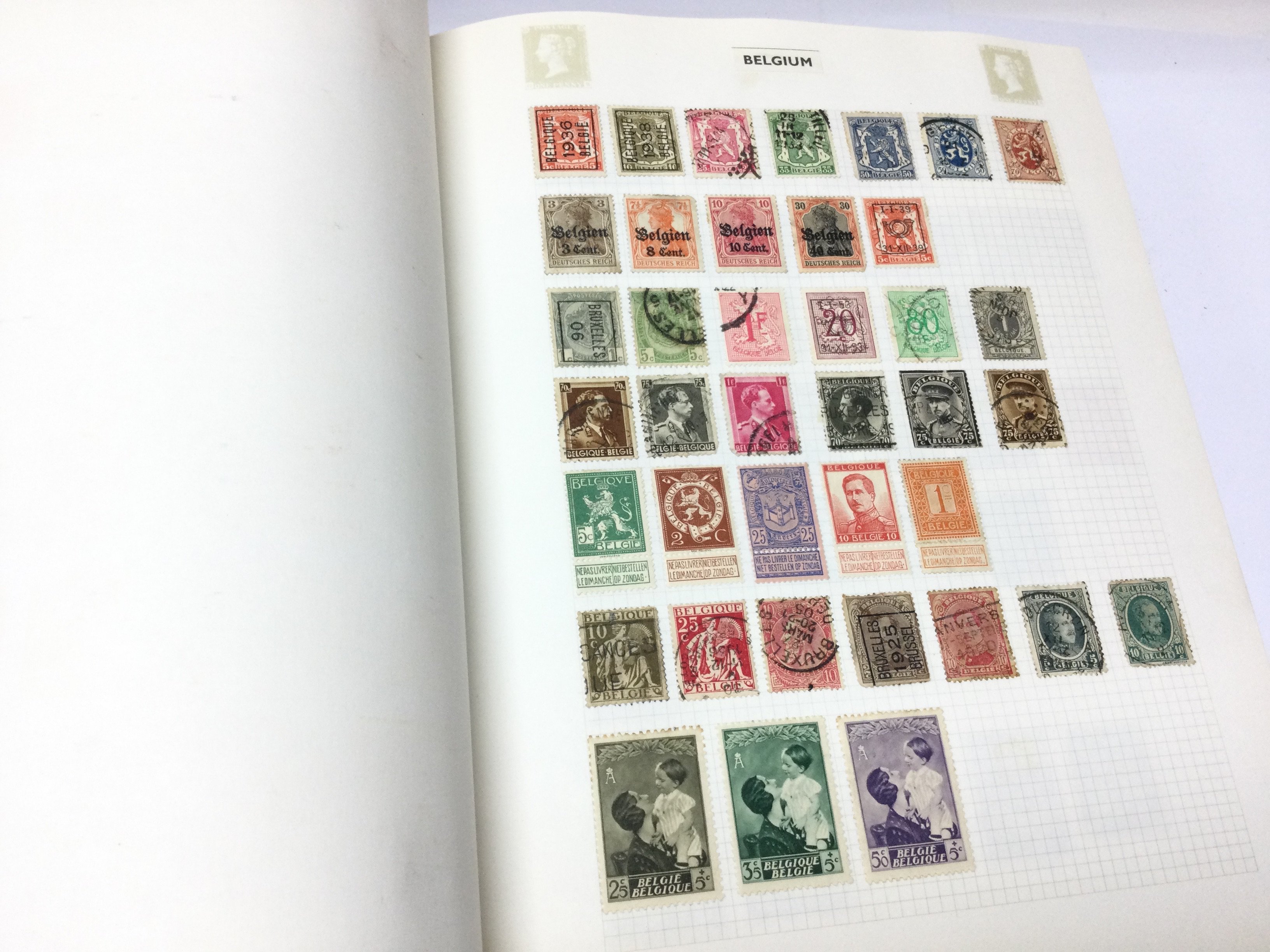 Stanley Gibbons stamp album and a collection of lo - Image 10 of 11