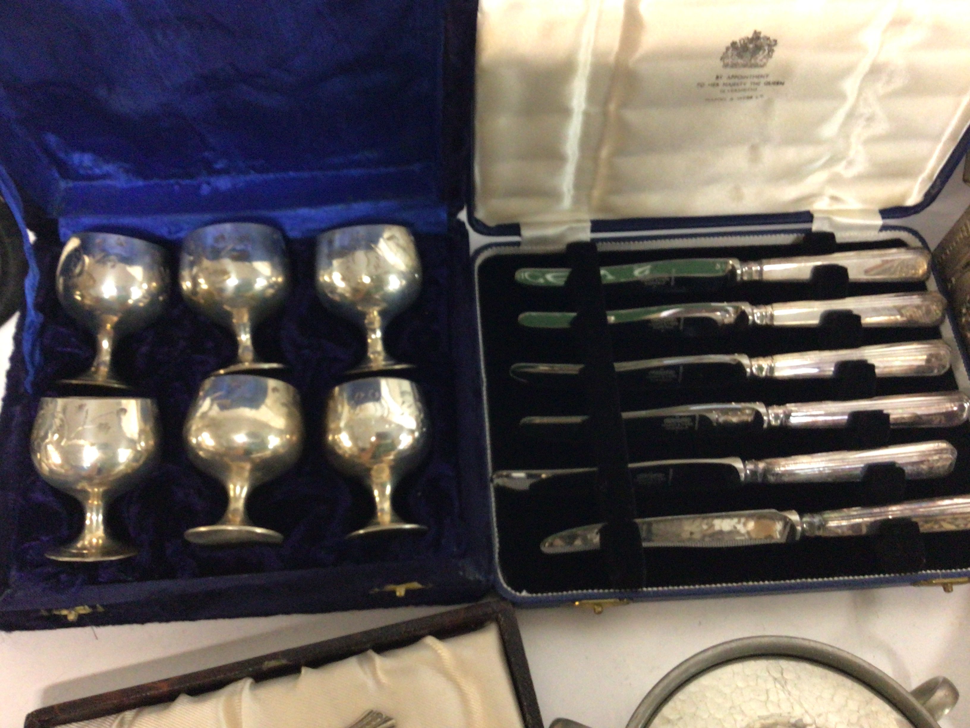 A collection of silver plate items including minia - Image 2 of 5