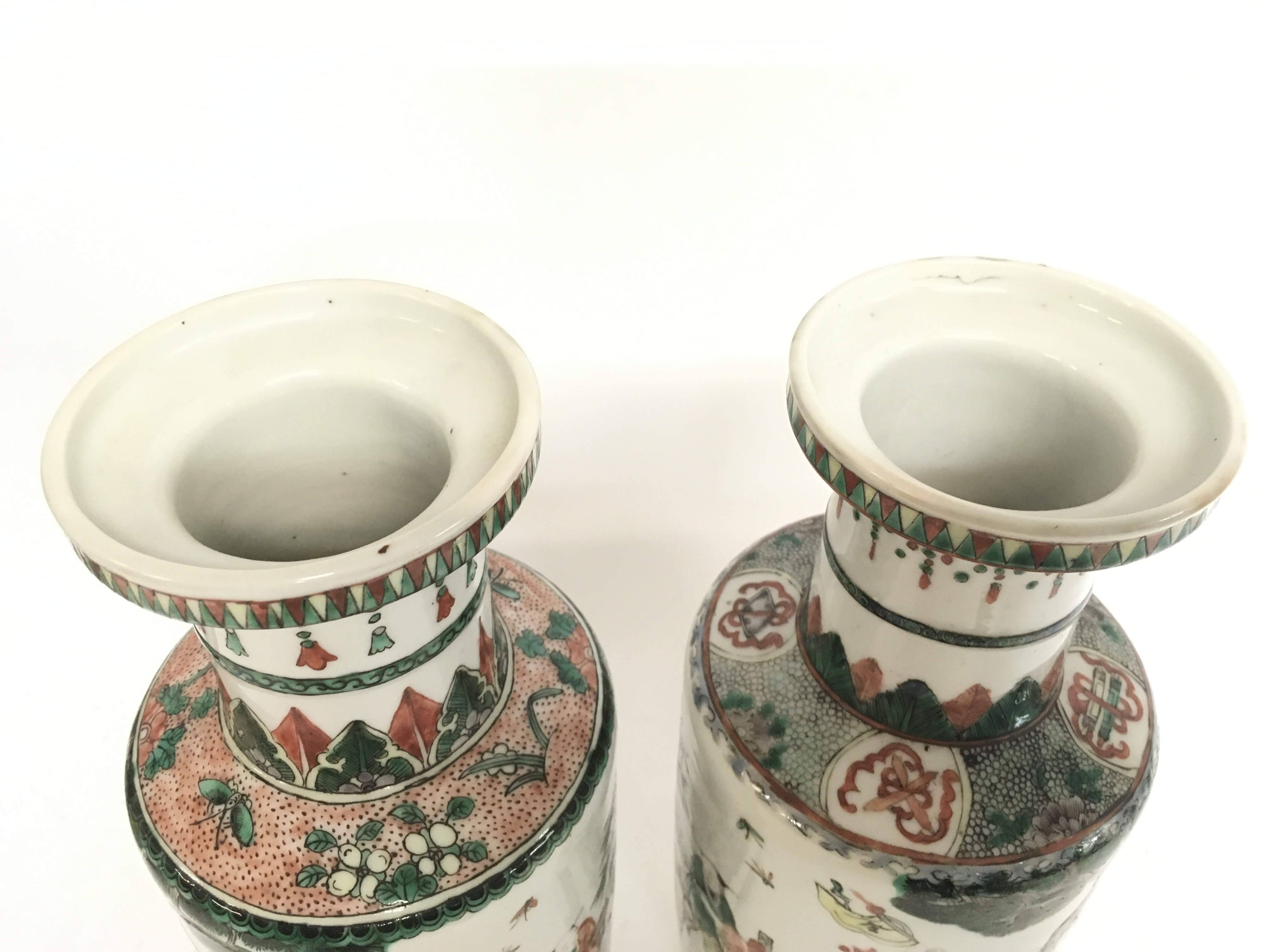 A pair of early 20th century Chinese Famille Verte - Image 3 of 5