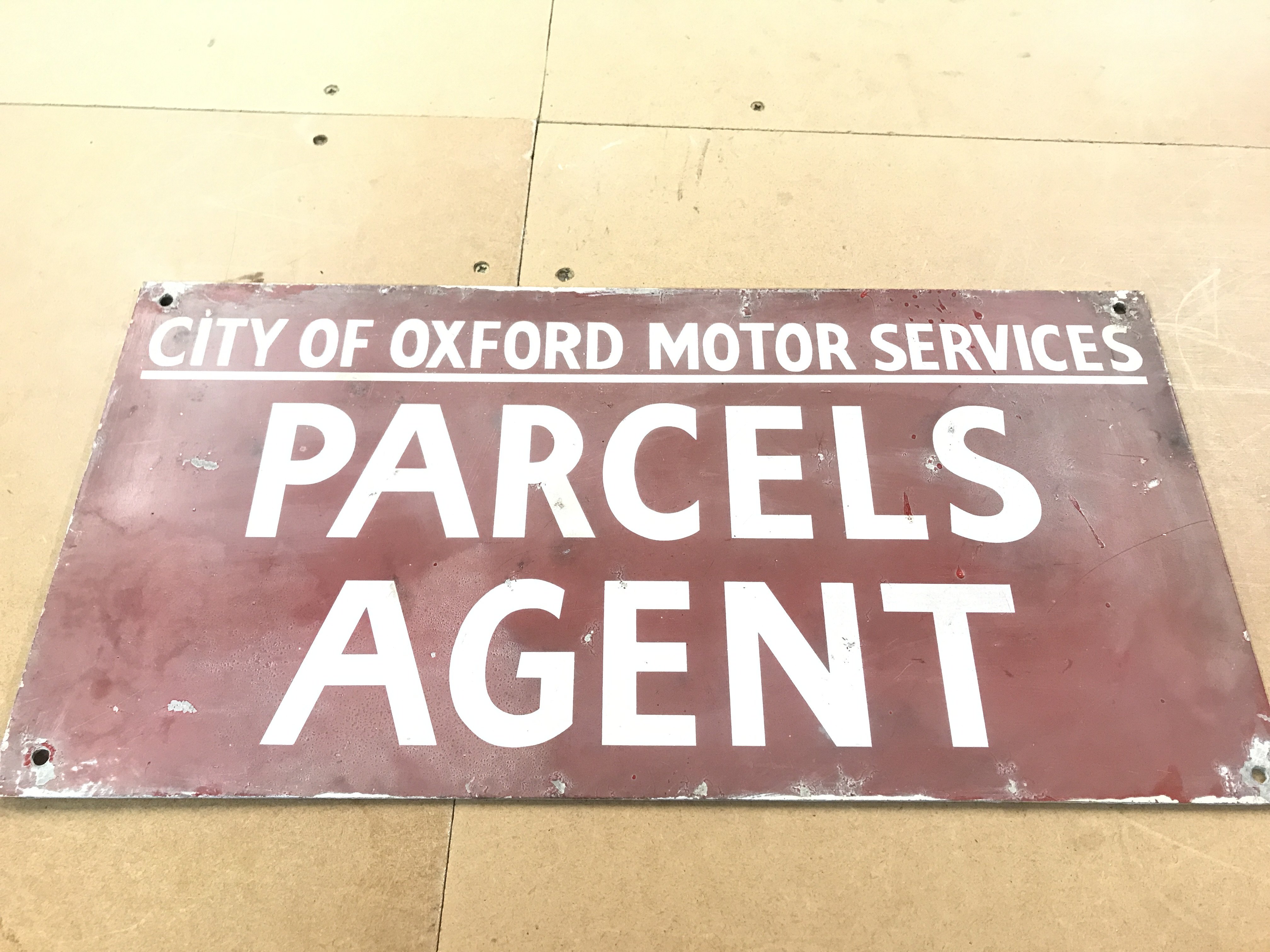 A rare sign for City of Oxford motor services Parc