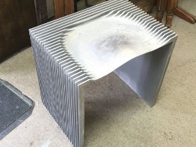 A modernist design Jan Janseen stool, dimensions 3