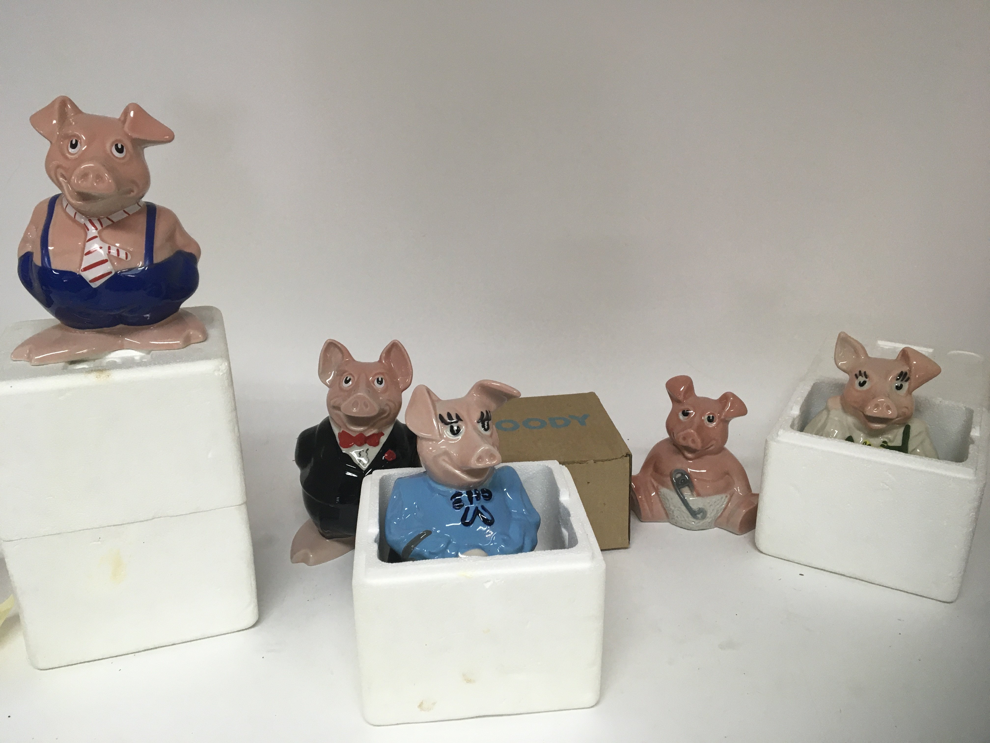 A first issue set of Wade NatWest Pig money boxes Woody with original ...