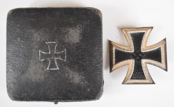 WW2 German Third Reich Nazi Iron Cross First Class, stamped 15 to pin, with fitted box