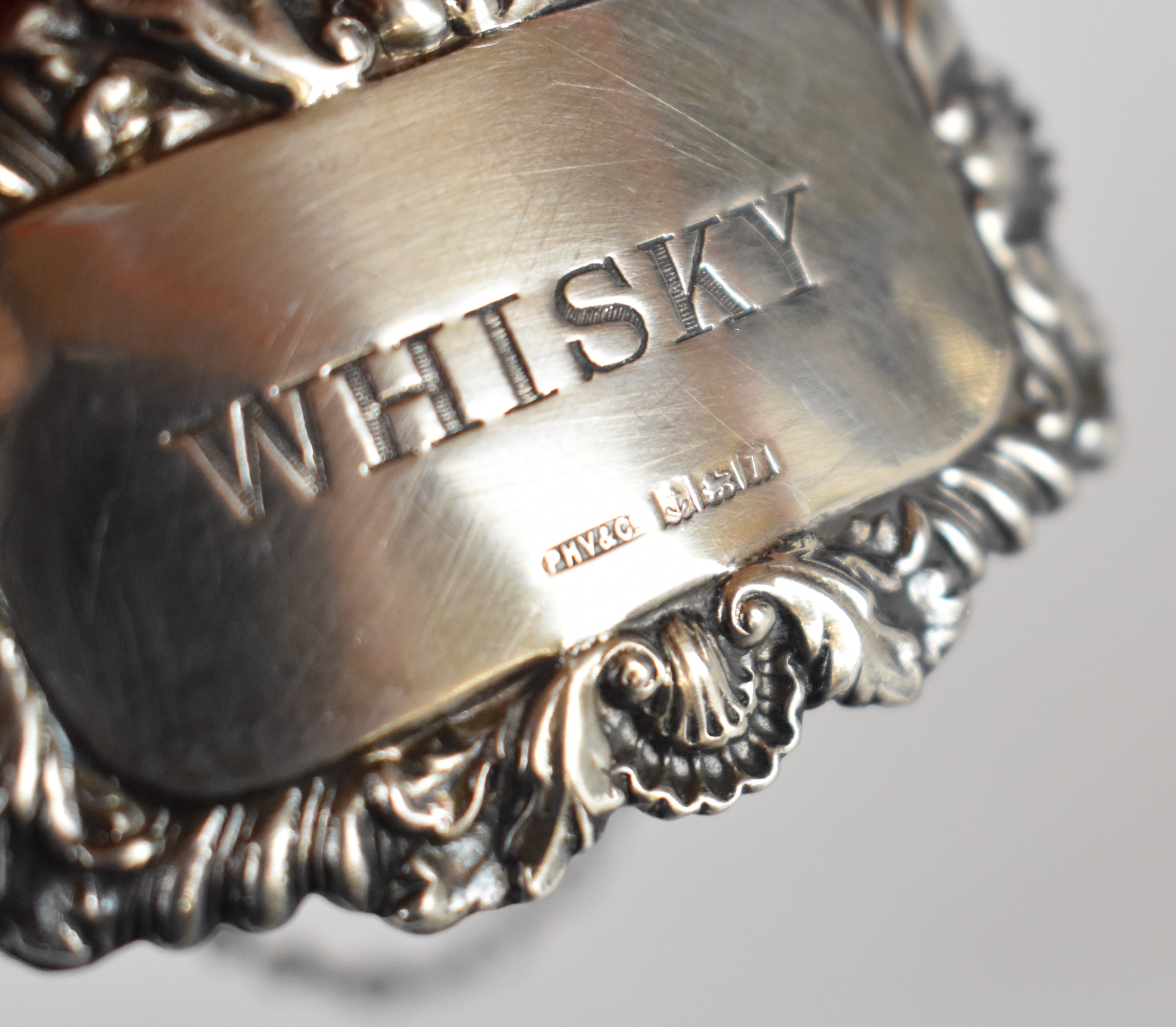 Georgian hallmarked silver sherry bottle collar, marked only with maker's mark GMH, possibly for - Image 5 of 5