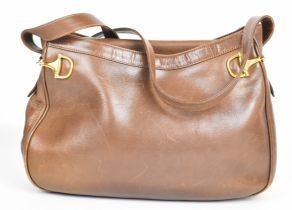 Gucci vintage tote bag in brown leather with gold coloured hardware, 34 x 26 x 8cm