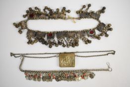 Eastern white metal necklace possibly from Oman, necklace made up of links in the from of the hand