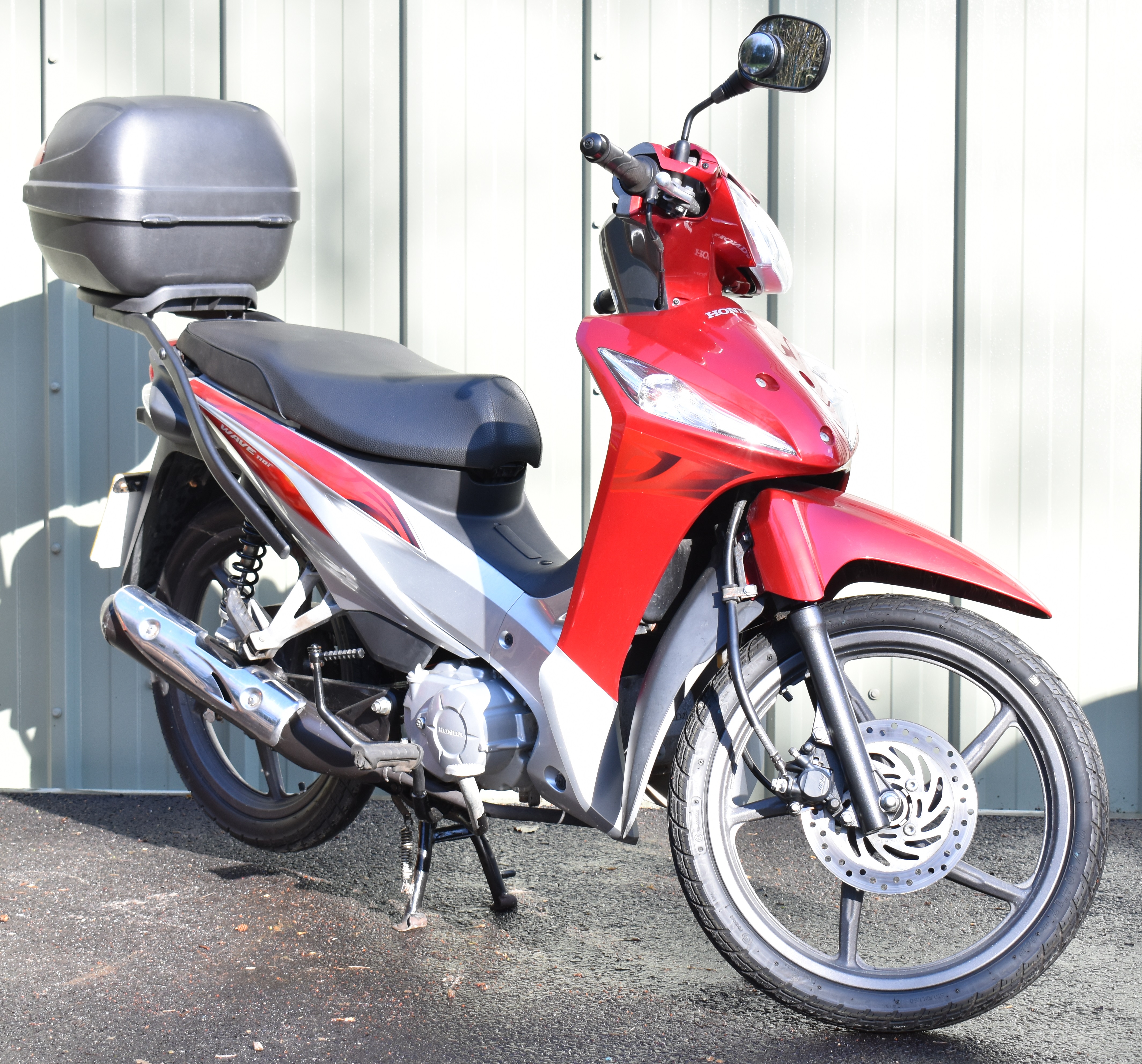 2014 Honda Wave four stroke 109cc motorcycle or scooter model AFS 110 2SHC, registration number CF63 - Image 14 of 17