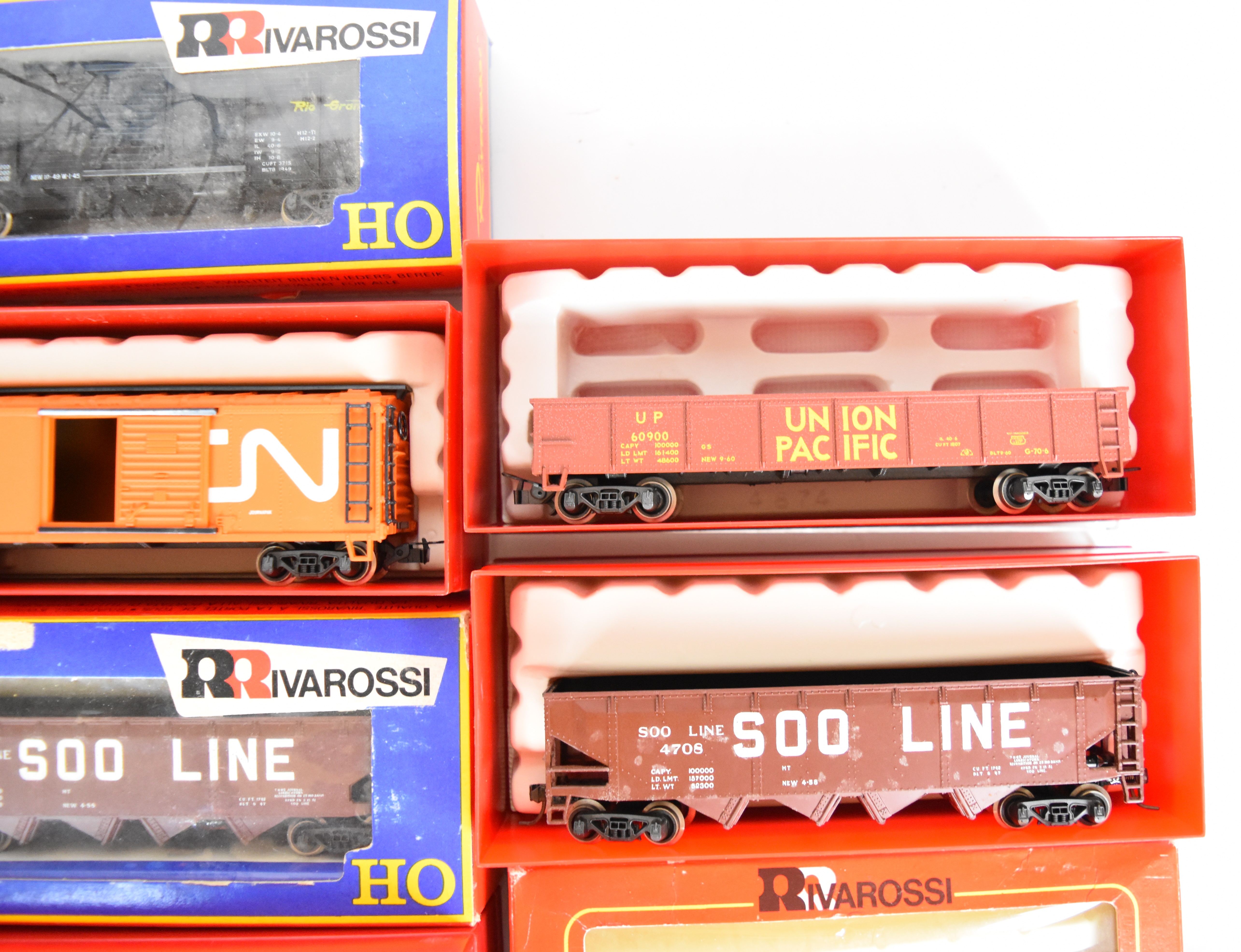 Thirteen Rivarossi H0 gauge American box cars and wagons to include Norfolk & Western, Soo Line, - Image 3 of 4