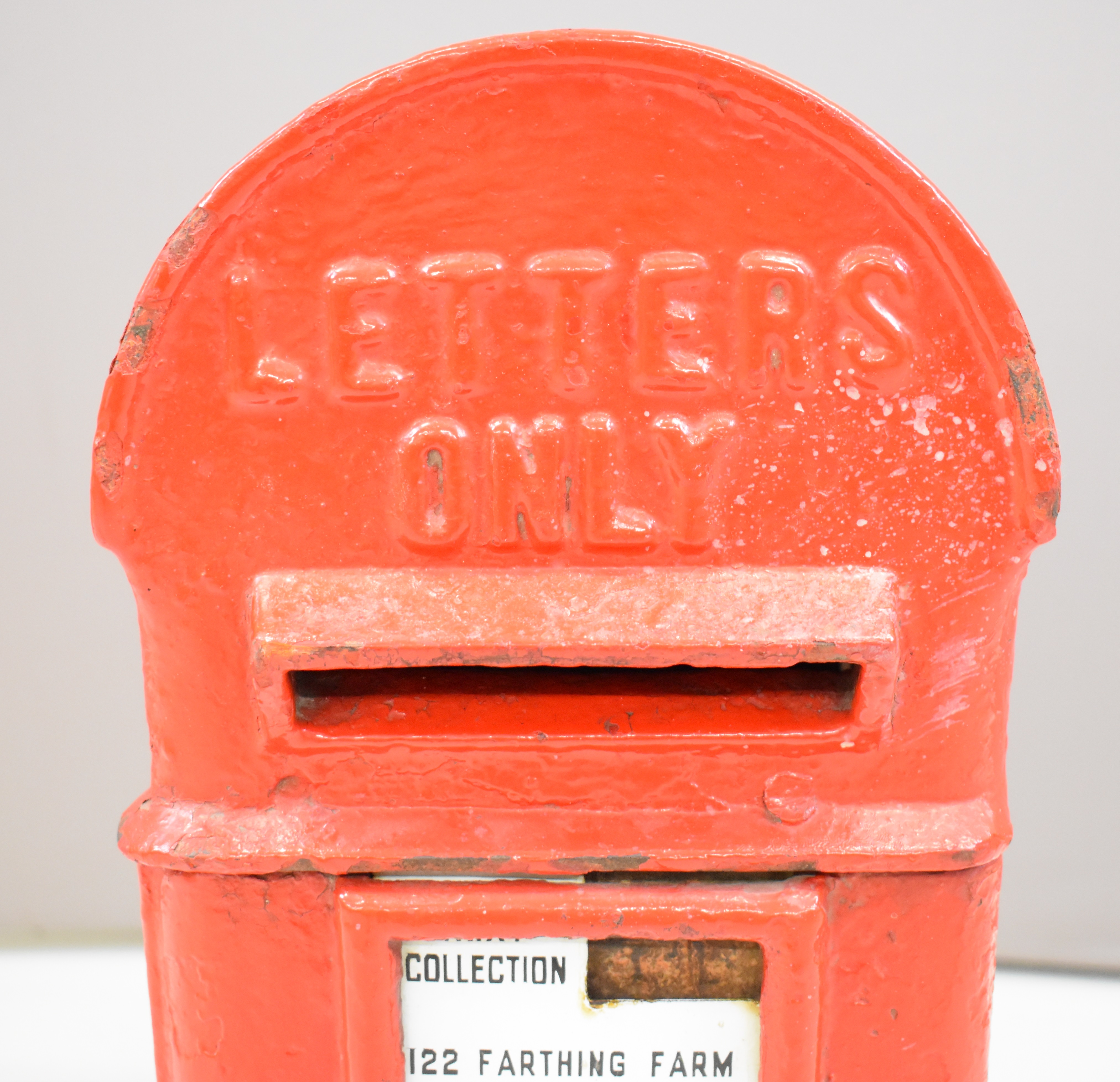 Edward VII cast iron lamp post mounted post box with enamel plate to door for Farthing Farm, - Image 4 of 11