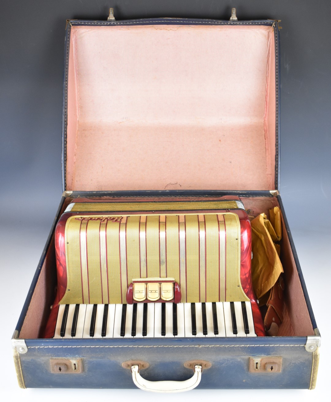 Hohner Arietta IM 36 key piano accordion in red and gold, with leather strap and hard carry case. - Image 9 of 9