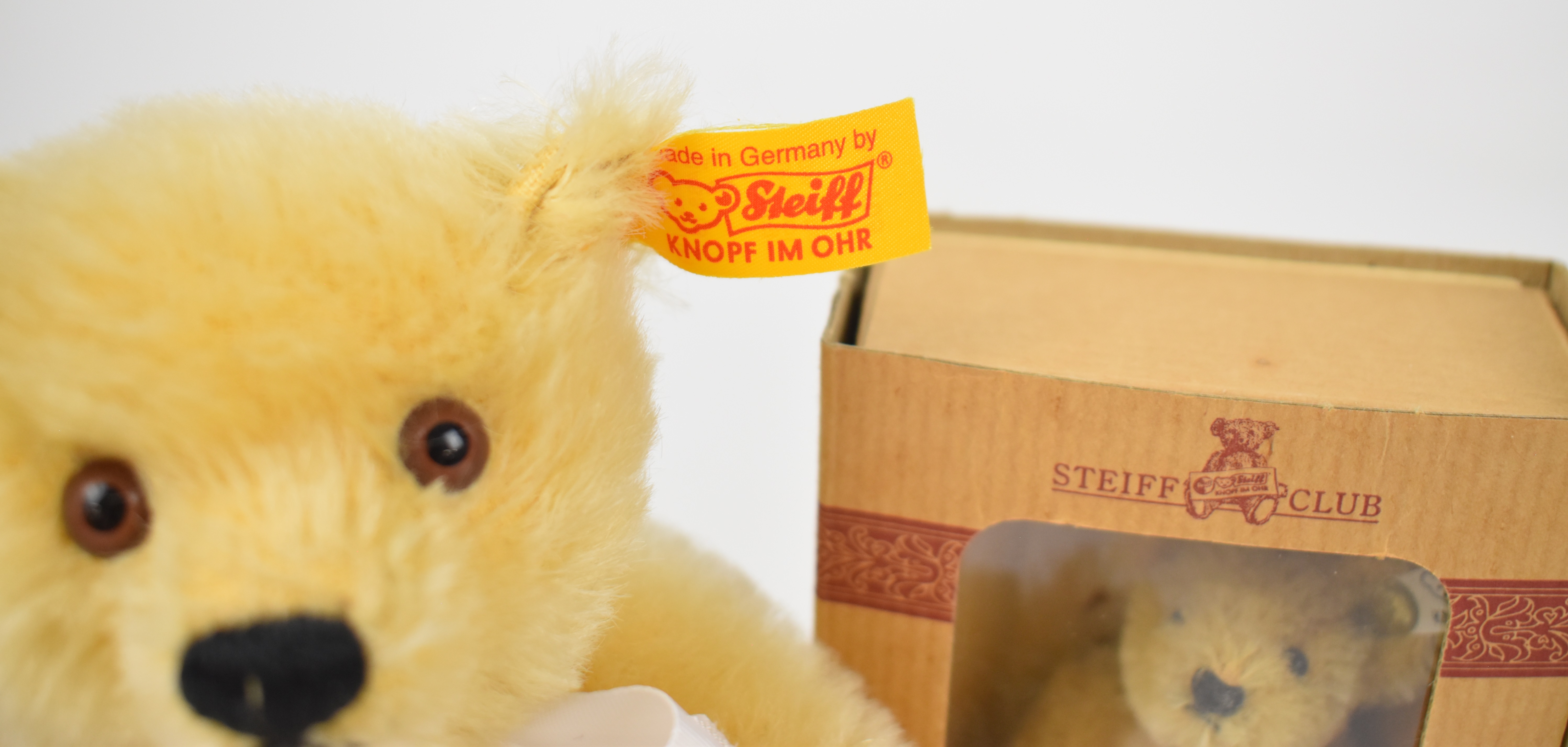 Fifteen Steiff Teddy bears, each with original tags and button in ear to include Teddybar 30 - Bild 11 aus 13