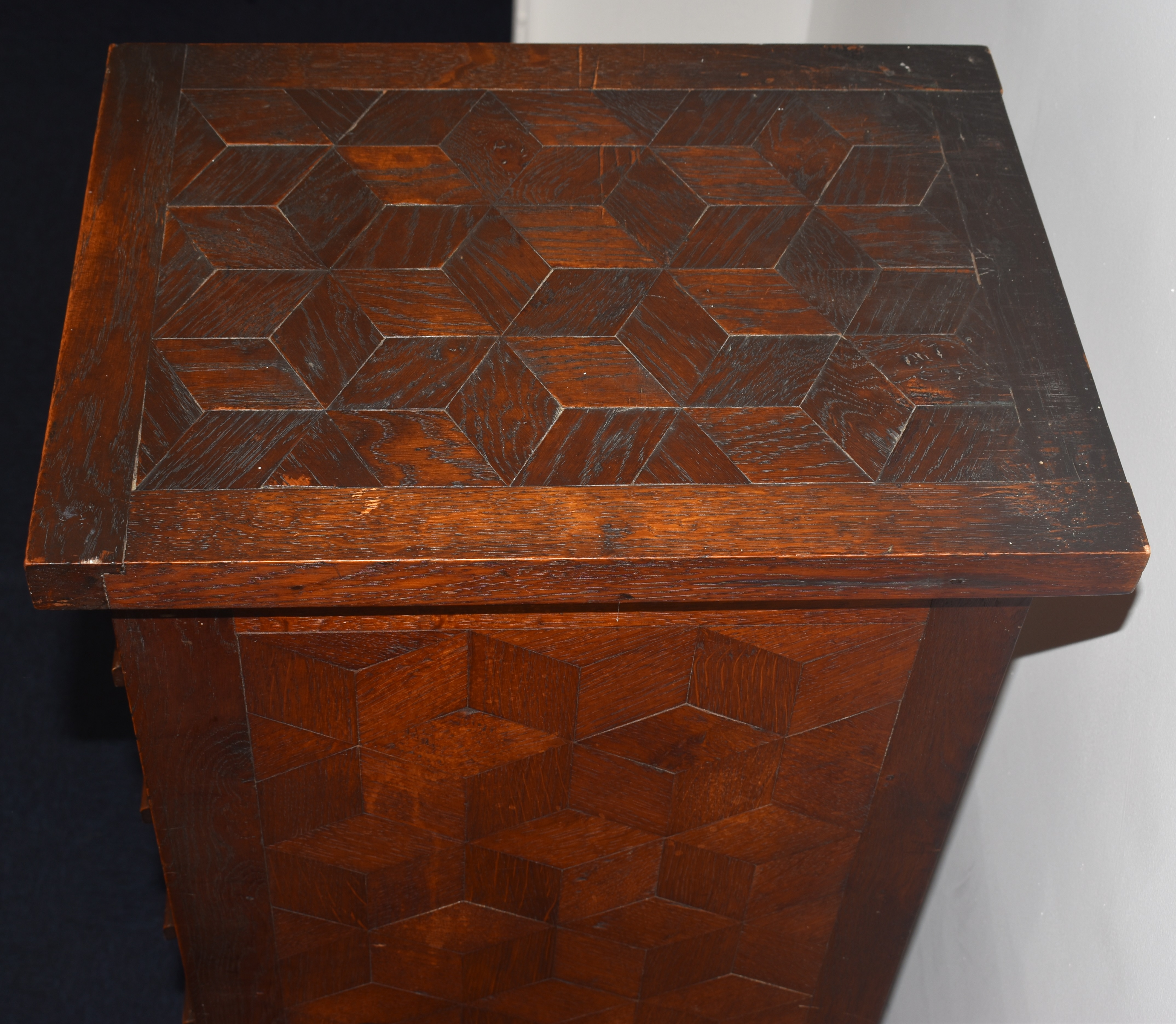 Oak collector's chest of eleven drawers with parquetry decoration, W30.5 x D40 x H147cm - Image 4 of 5