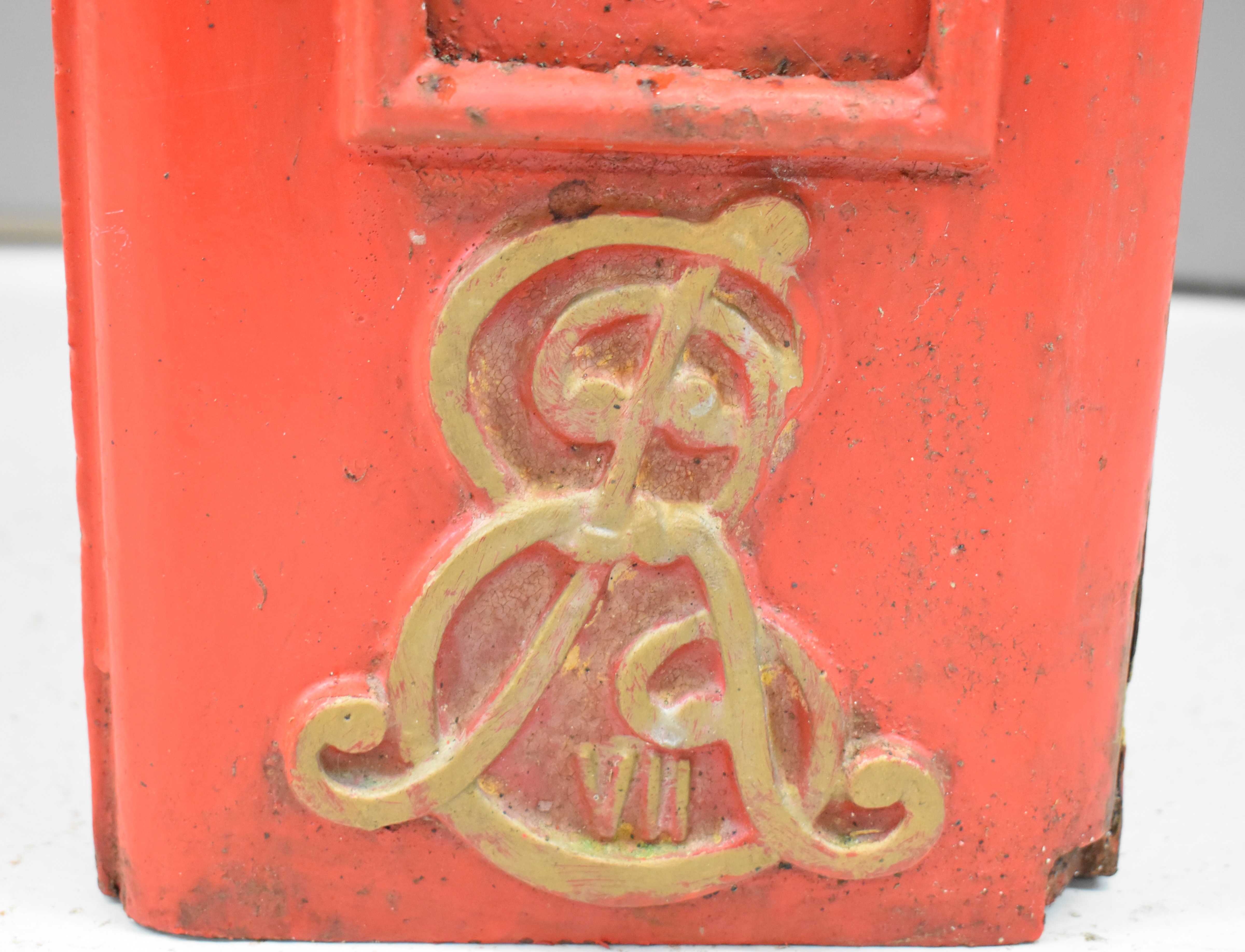 Edward VII style cast iron lamp post mounted letter box with ER VII cypher to lower portion of door, - Image 5 of 9