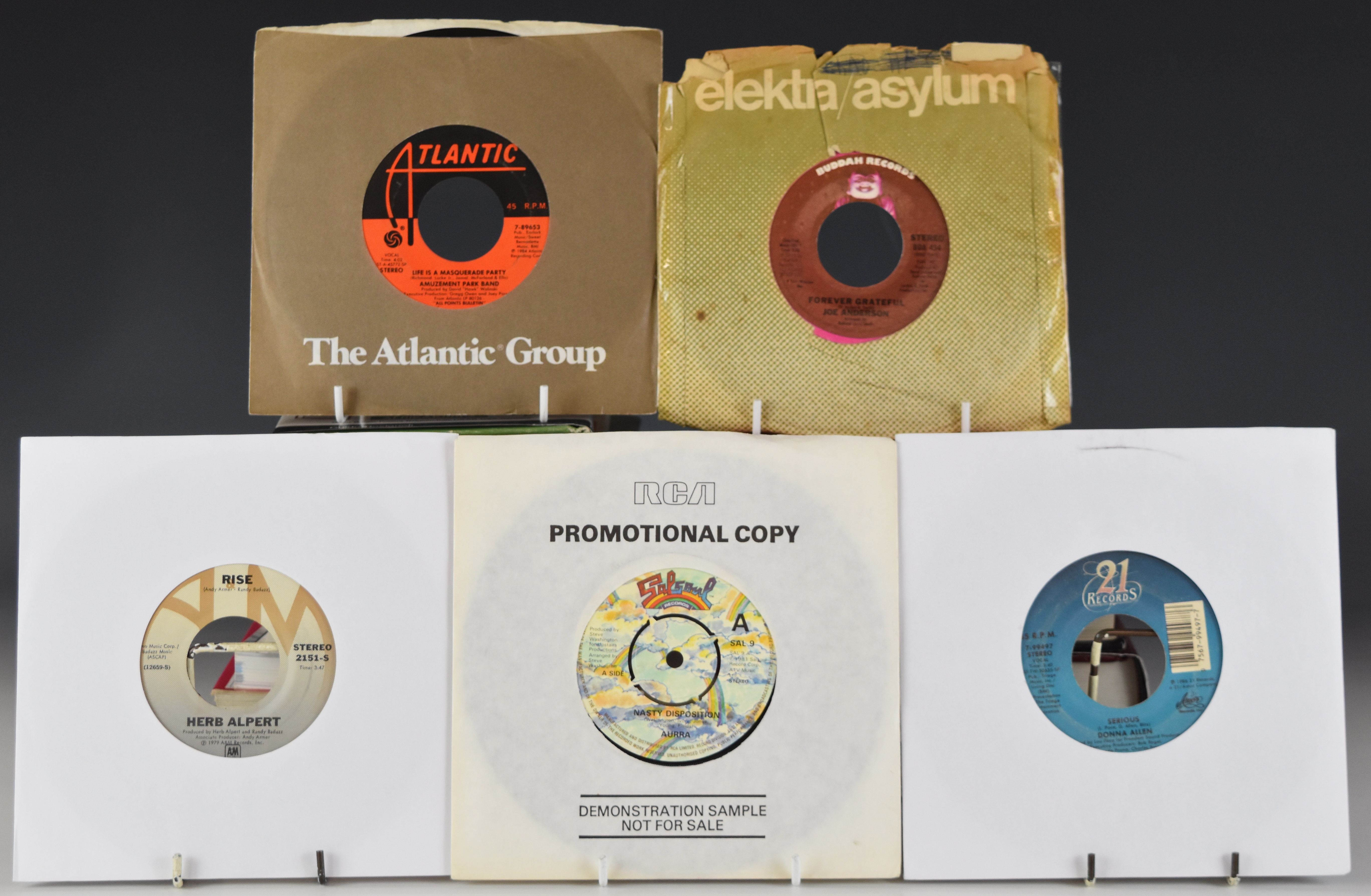 Professional DJ case containing over 500 Soul, Funk & Dance 7" singles comprising approximately