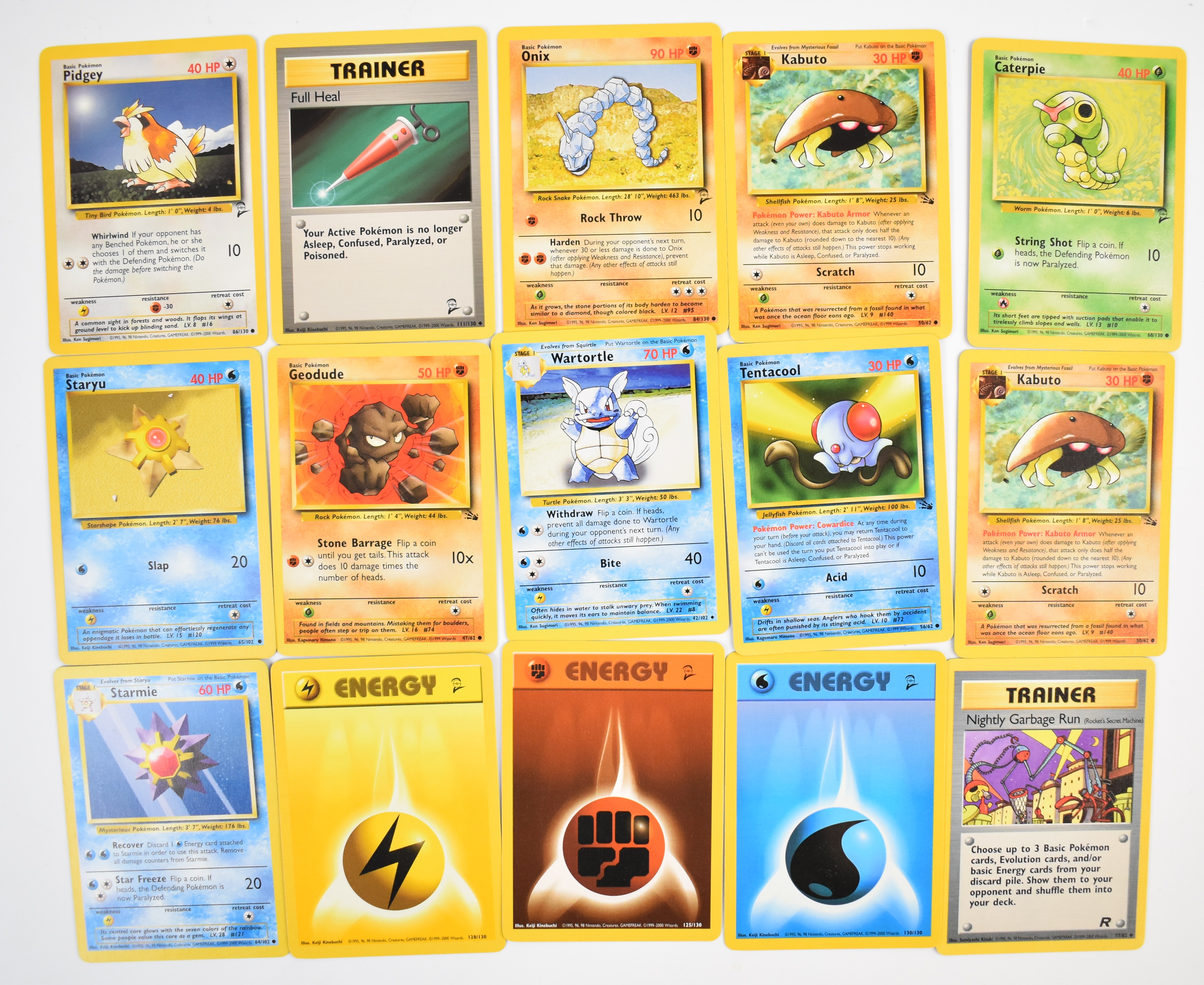 Approximately 700 Pokémon cards from Base, Jungle, Fossil, Base 2 and Rocket sets together with a - Image 6 of 6