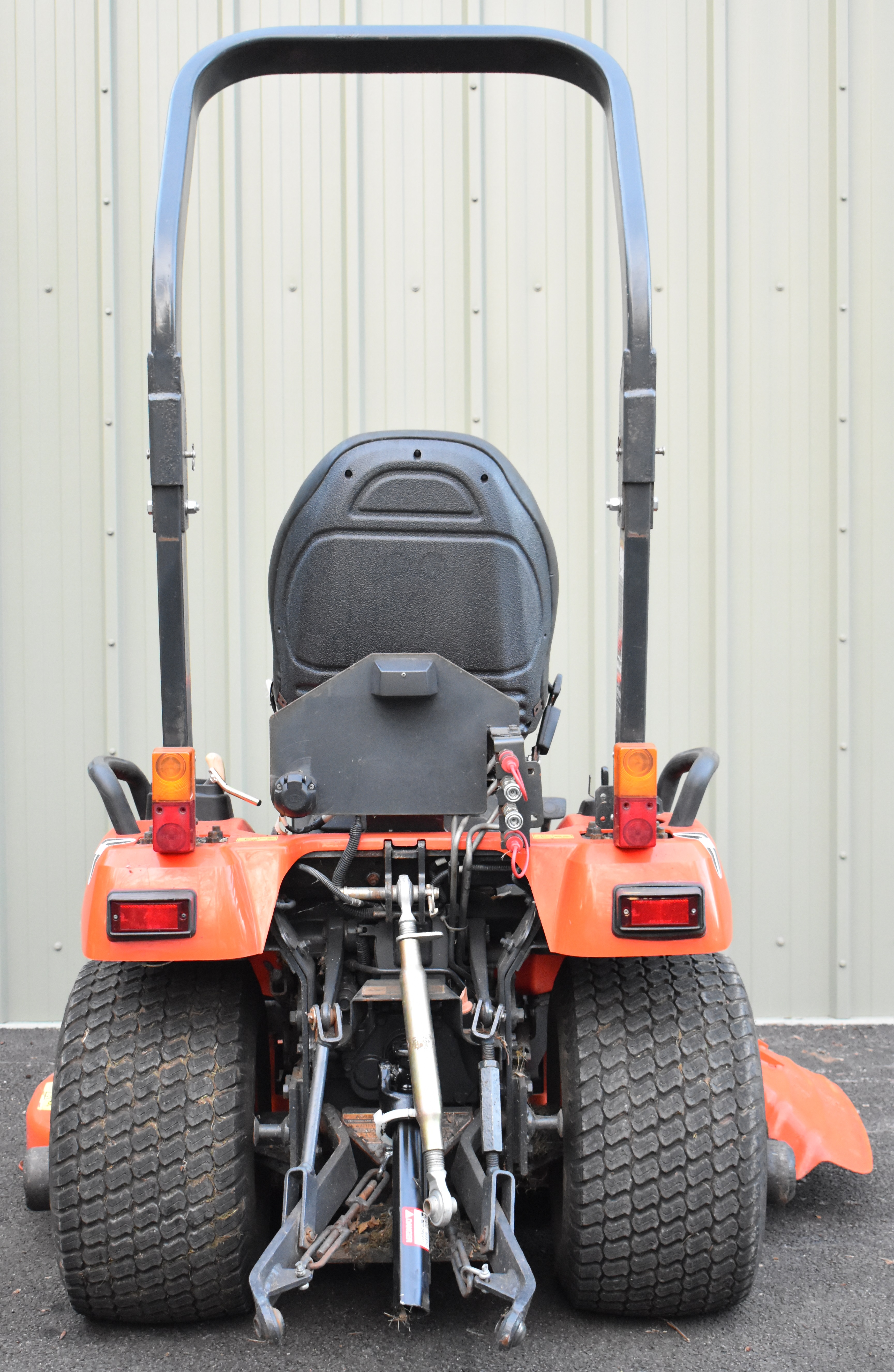 Kubota BX2350 mini tractor mower with three point linkage, power take off (PTO), hydraulics, - Image 17 of 17