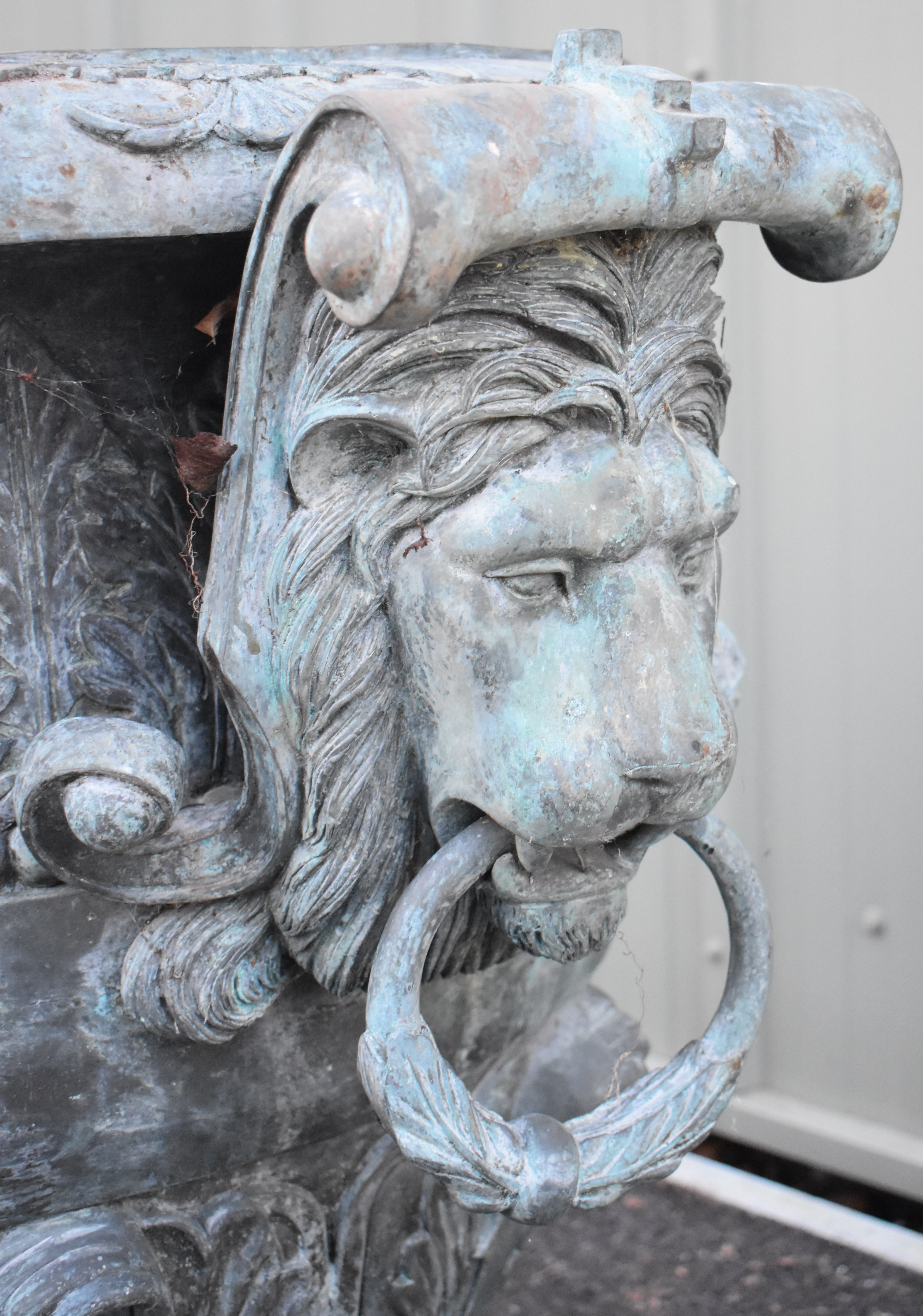 Leonardo Rossi pair of large bronze pedestal urns with scrolling lion mask ring handles and relief - Image 11 of 13