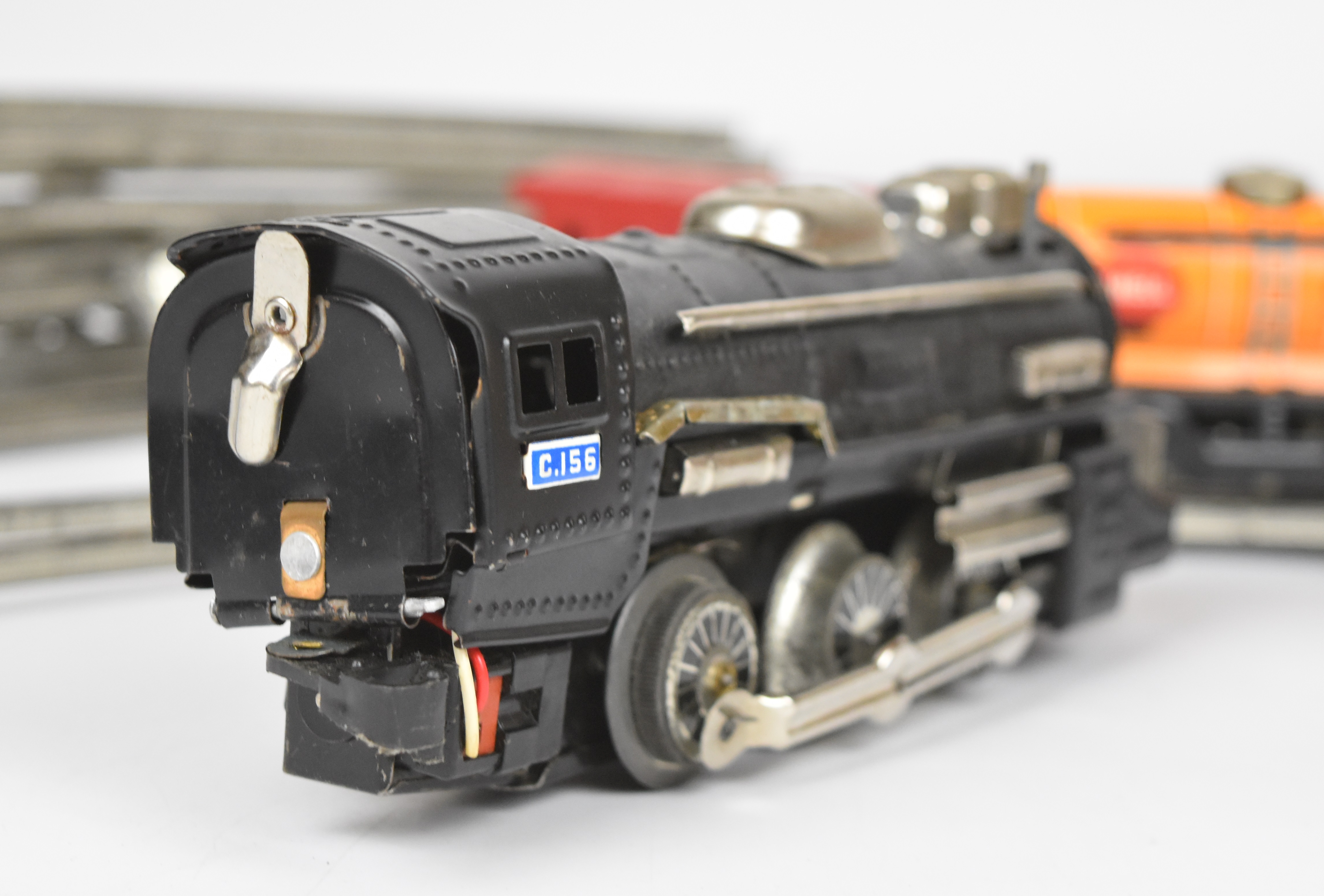 Cragstan battery operated tinplate Freight Train Set by Yoshi Toys (Japan), in original box. - Image 4 of 5