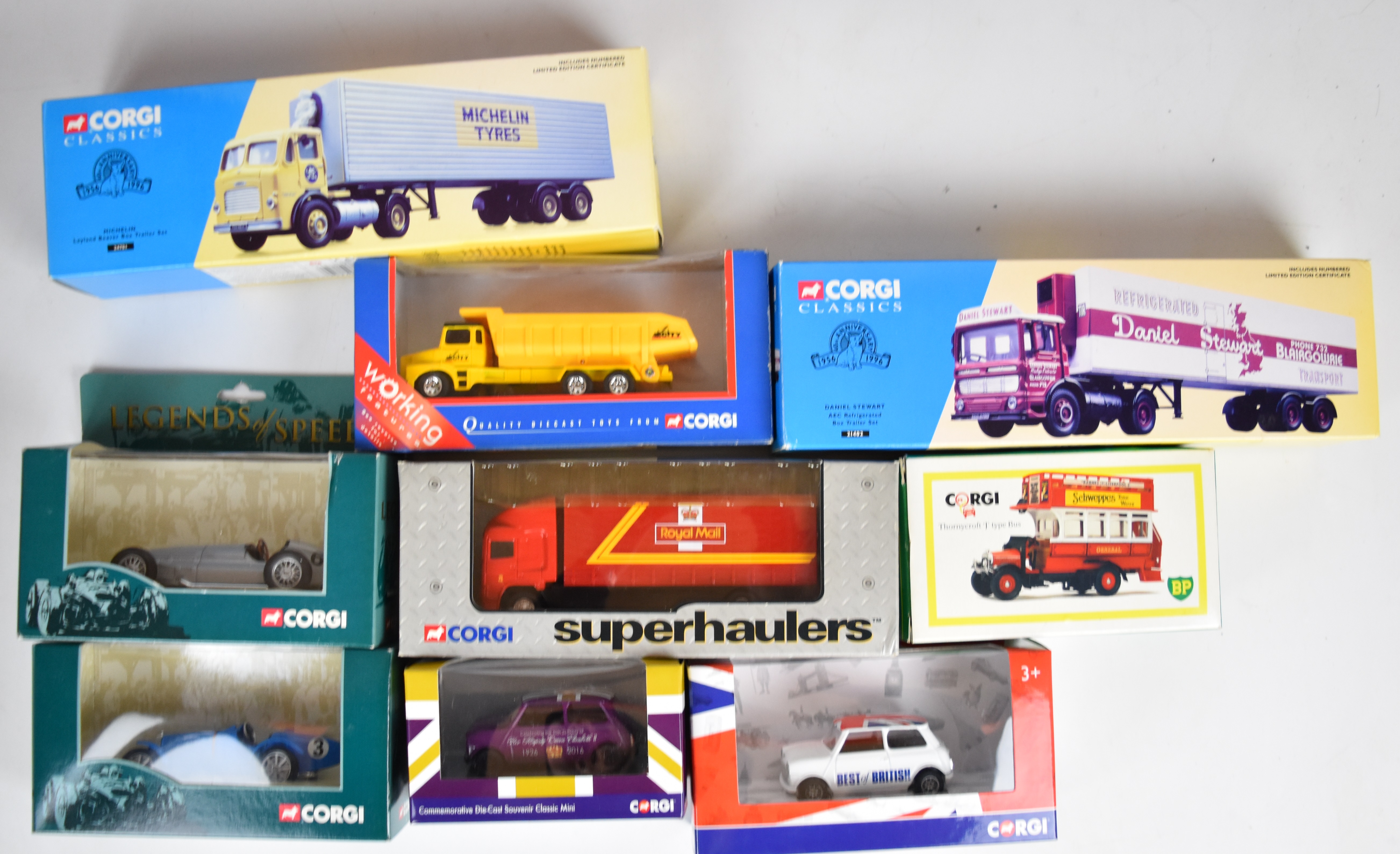Over thirty Corgi diecast model cars and haulage vehicles, series to include Superhaulers, - Image 3 of 6