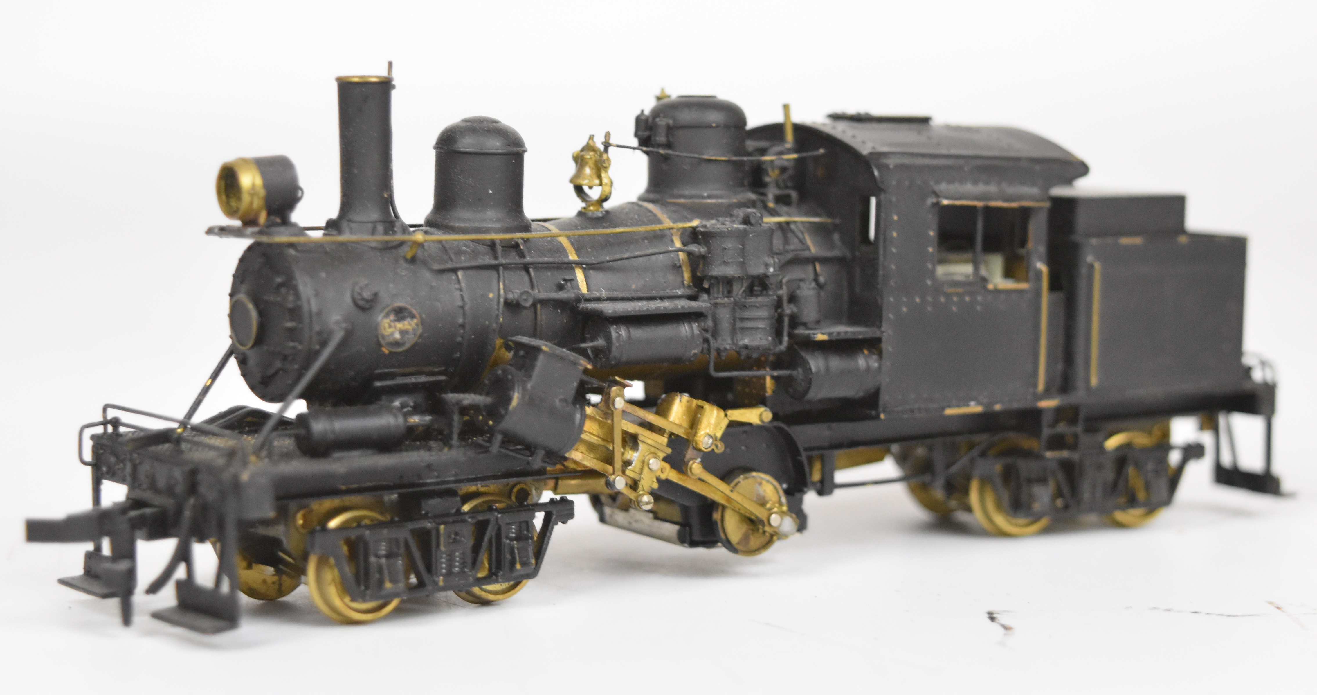 United Scale Models H0 gauge brass 'Climax' geared locomotive, in original box, made in Japan. - Image 2 of 5