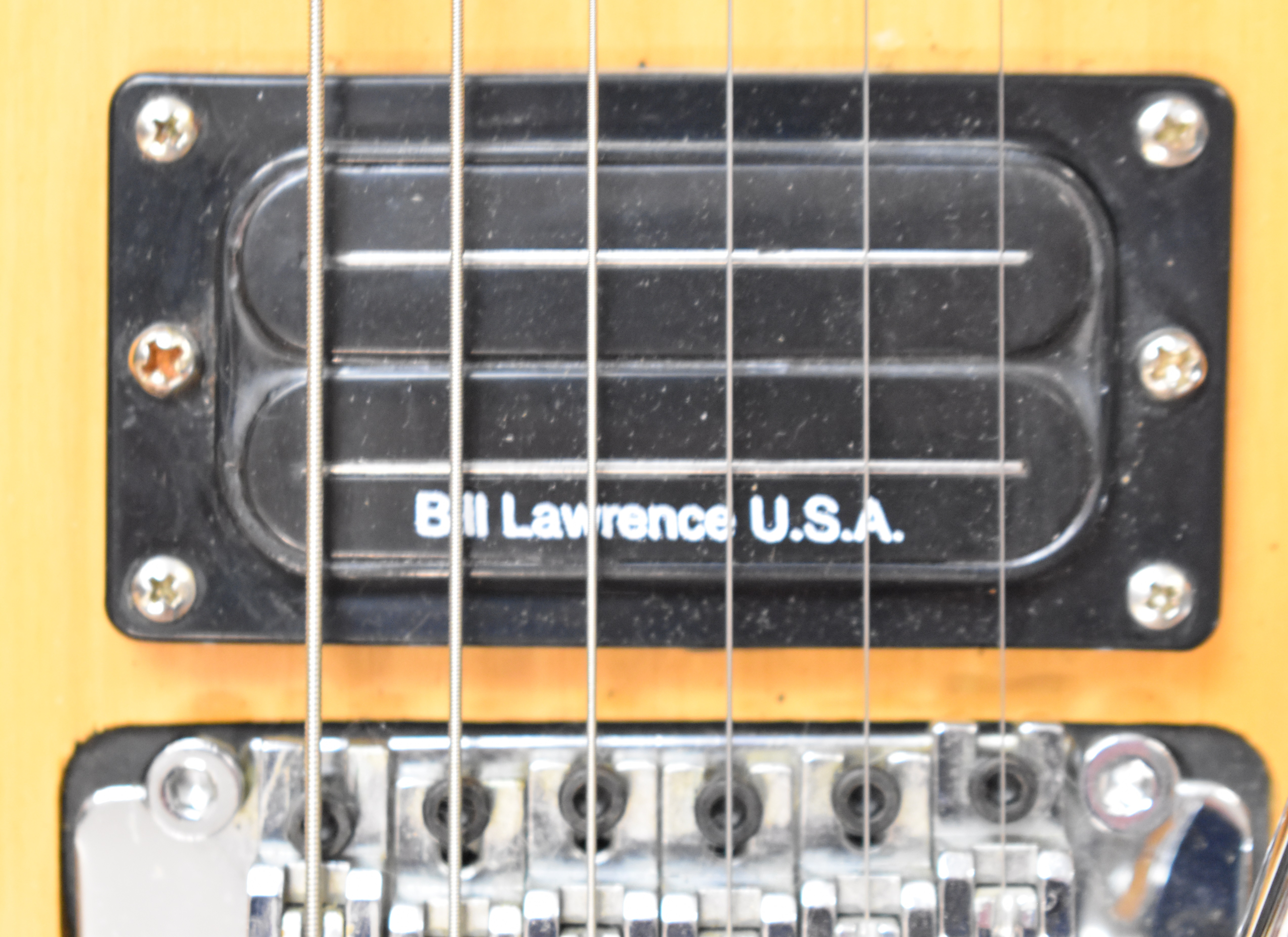 Washburn N2 Nuno Bettencourt Signature Model electric guitar with Floyd Rose tremolo, Bill - Image 4 of 8