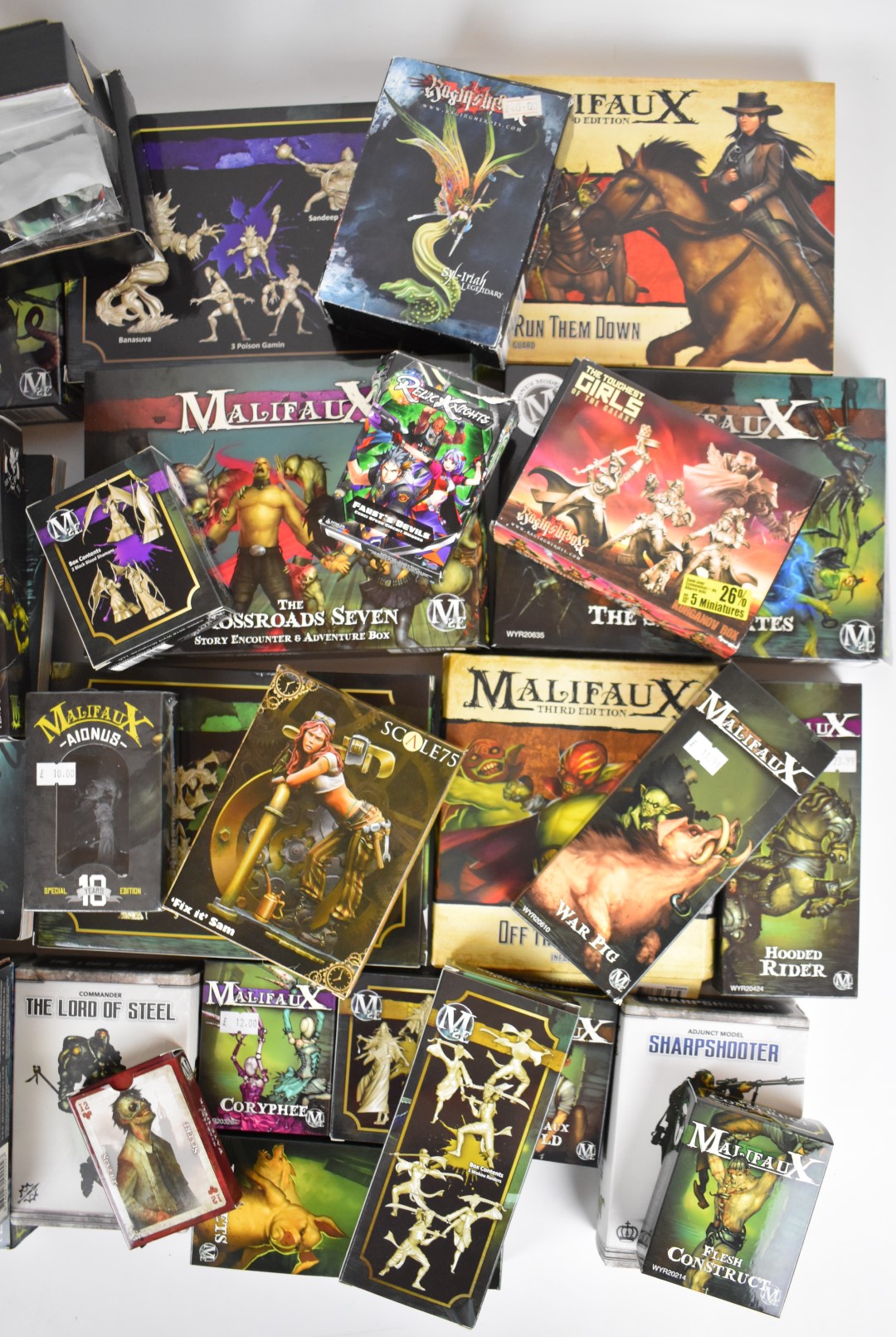 Twenty-five Warhammer style table top wargaming figurine sets to include Malifaux, The Other Side - Image 3 of 3