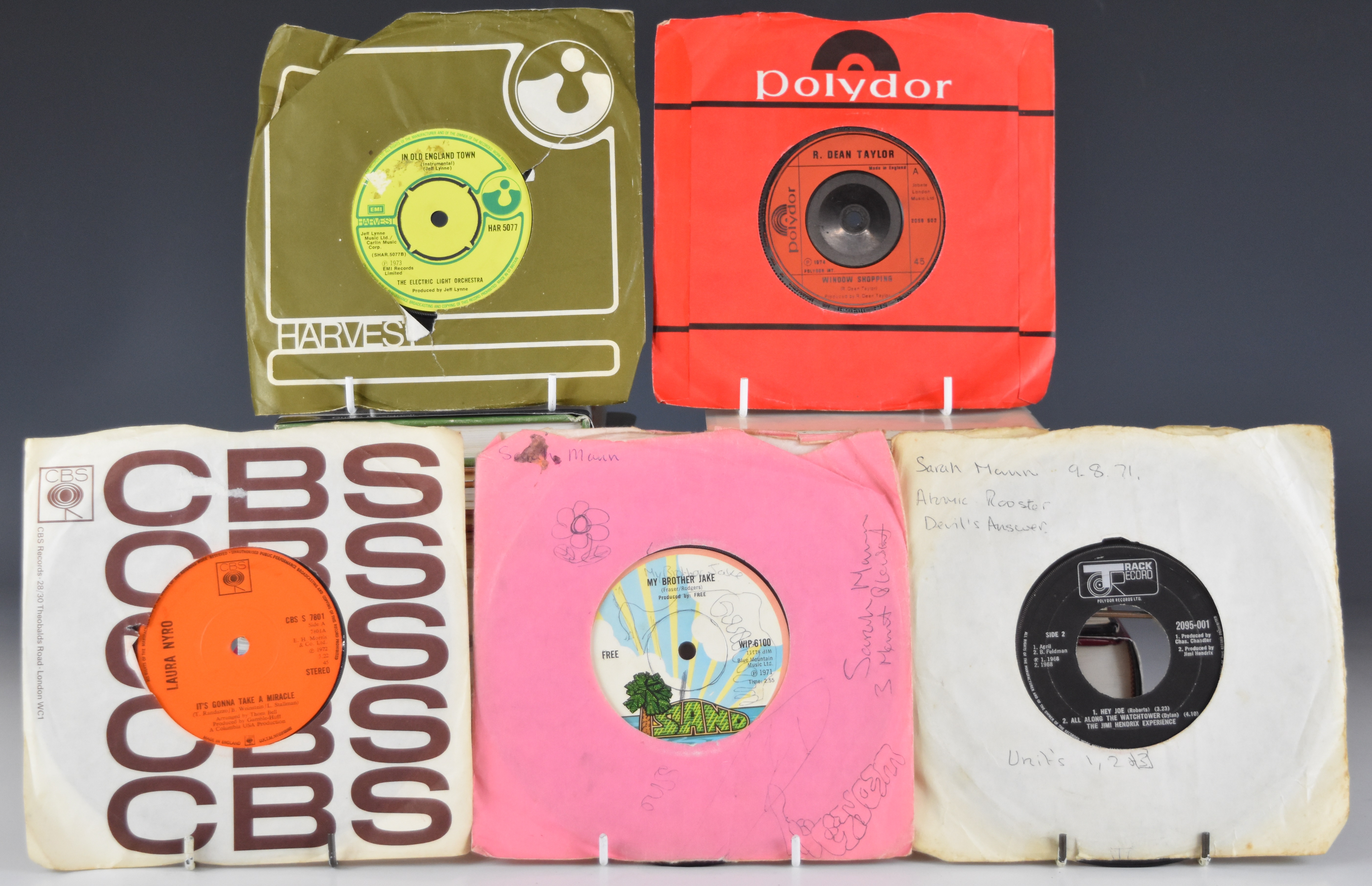 Approximately 75 mostly 1960s 7" singles including The Beatles, Gerry and the Pacemakers, Small - Image 3 of 4