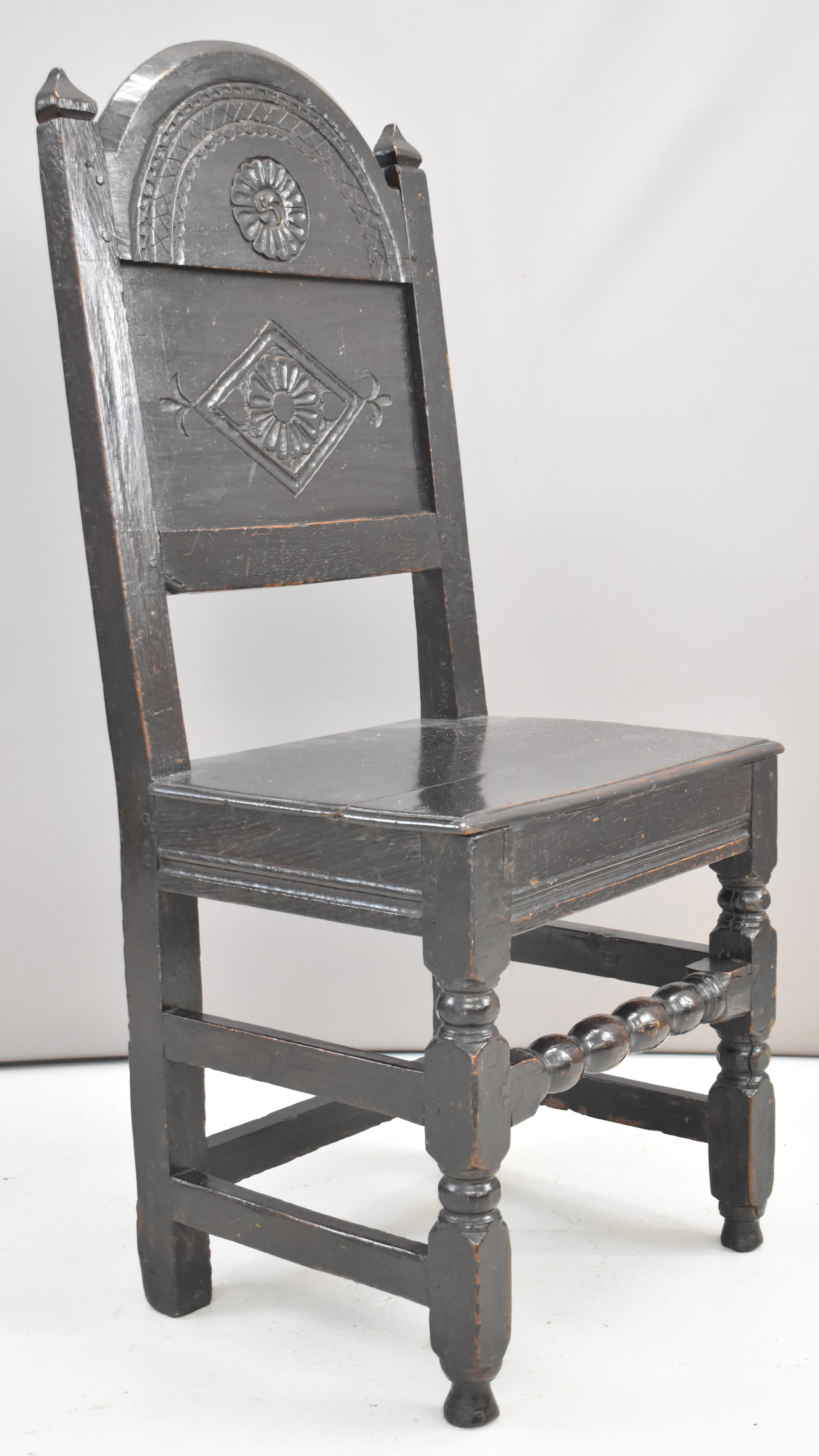 17th / 18thC carved oak peg jointed country chair with plank seat, bobbin strainer and turned - Image 3 of 6