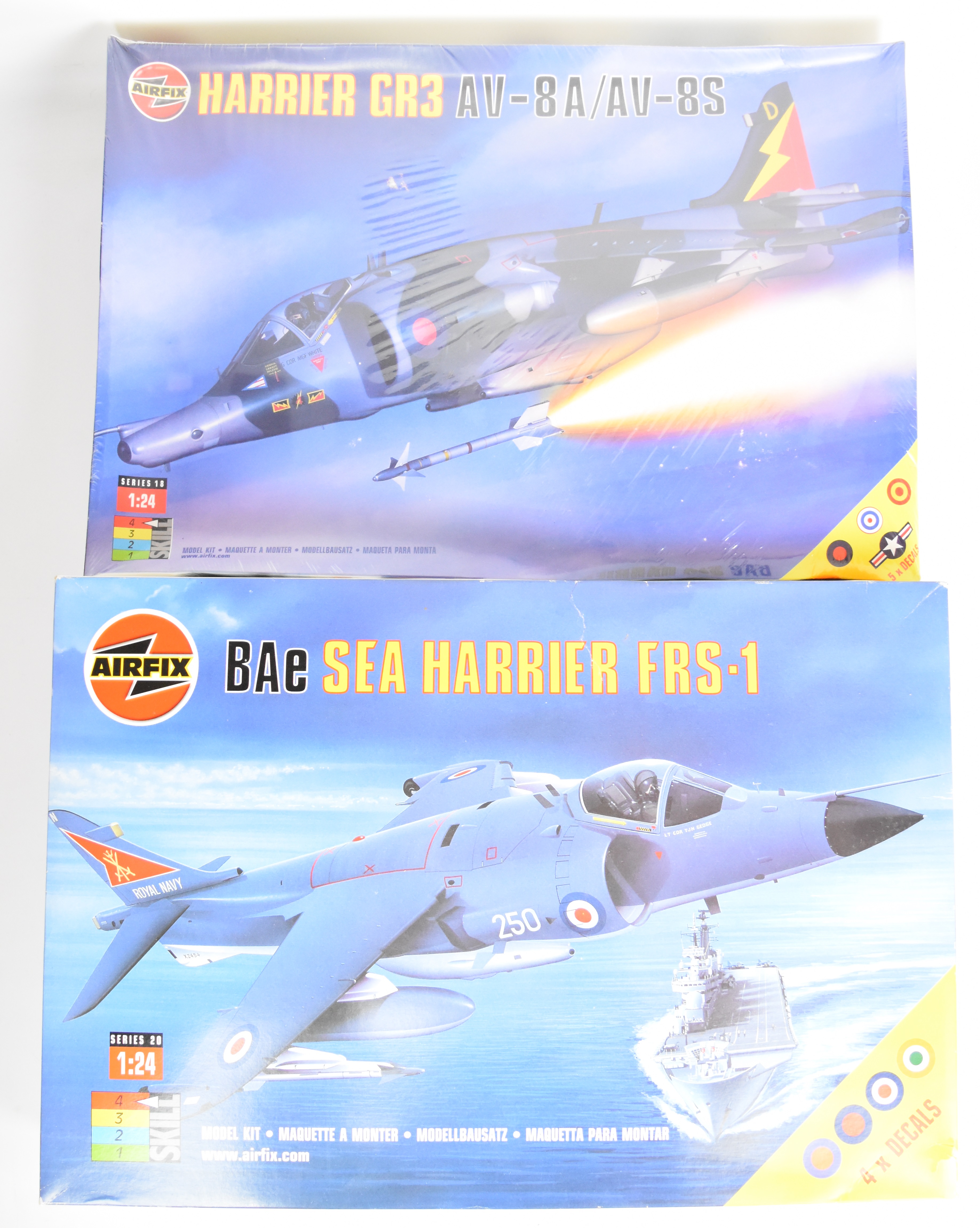 Two Airfix 1:24 scale plastic model jet kits comprising Harrier GR3 AV-8A/AV-8S 18003 and BAe Sea