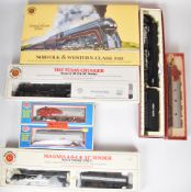 Six H0 scale Bachmann, Rivarossi and similar American locomotives to include Niagara 4-8-4,