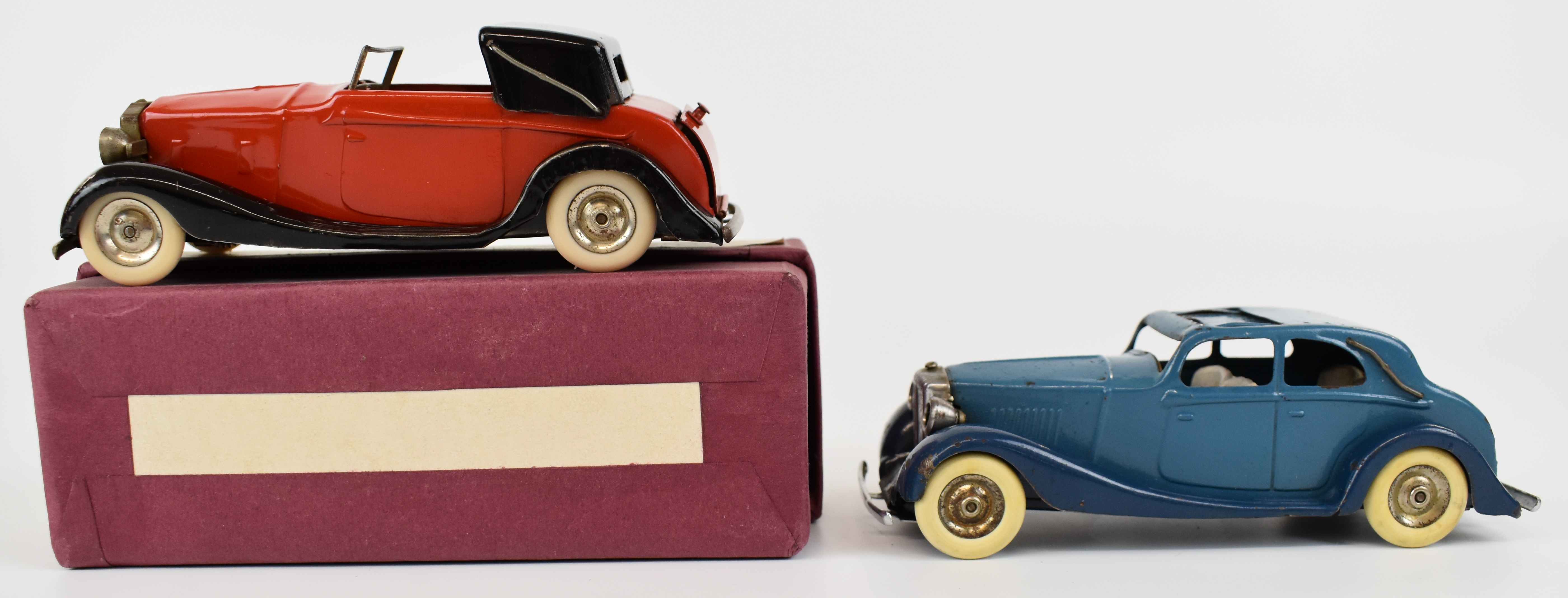 Two Tri-ang Minic Toys clockwork tinplate or pressed steel saloon cars comprising Rolls-Royce and - Image 3 of 7