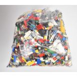 Over 6kg of loose Lego including mini figures, vehicles etc.