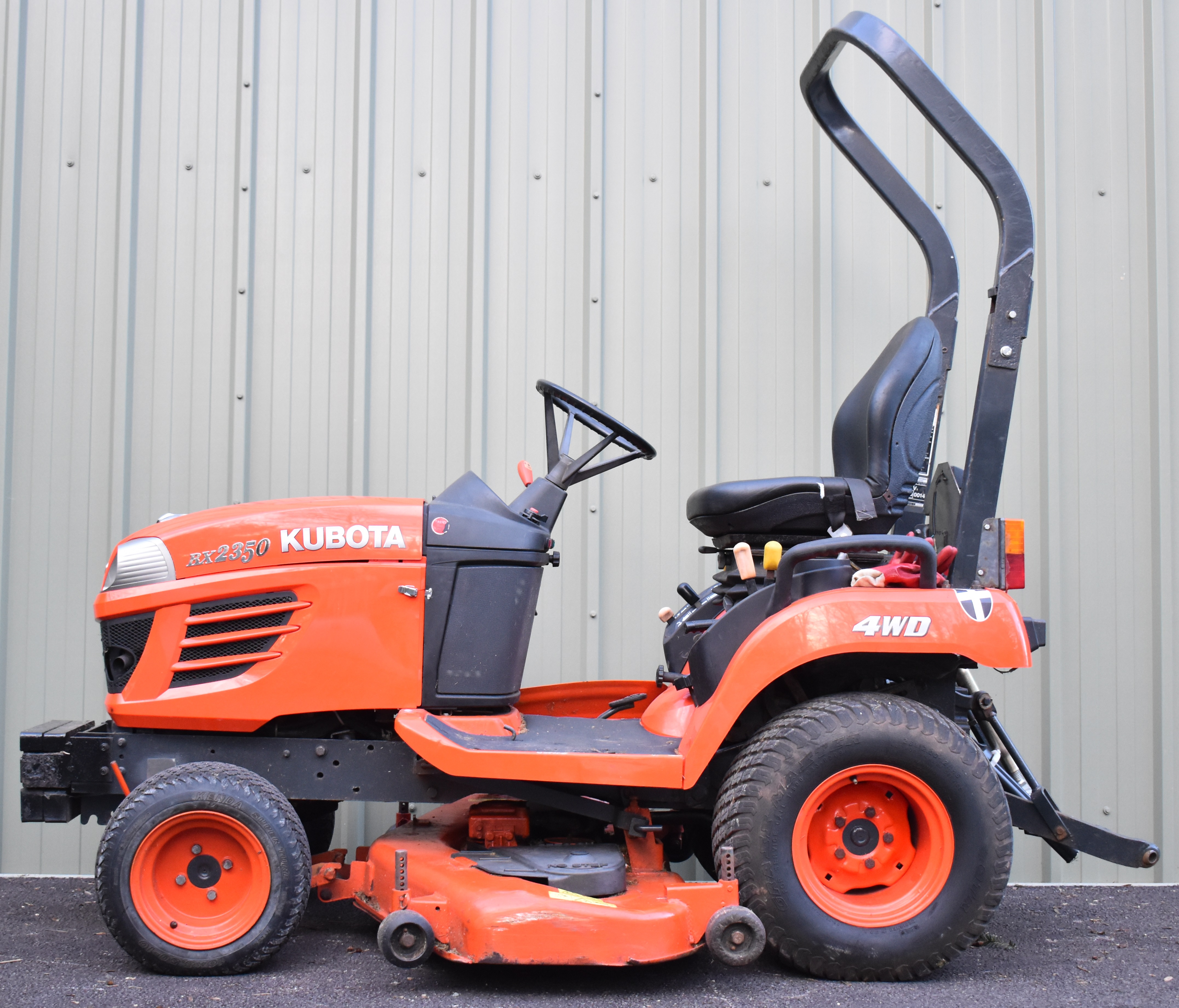 Kubota BX2350 mini tractor mower with three point linkage, power take off (PTO), hydraulics, - Image 2 of 17