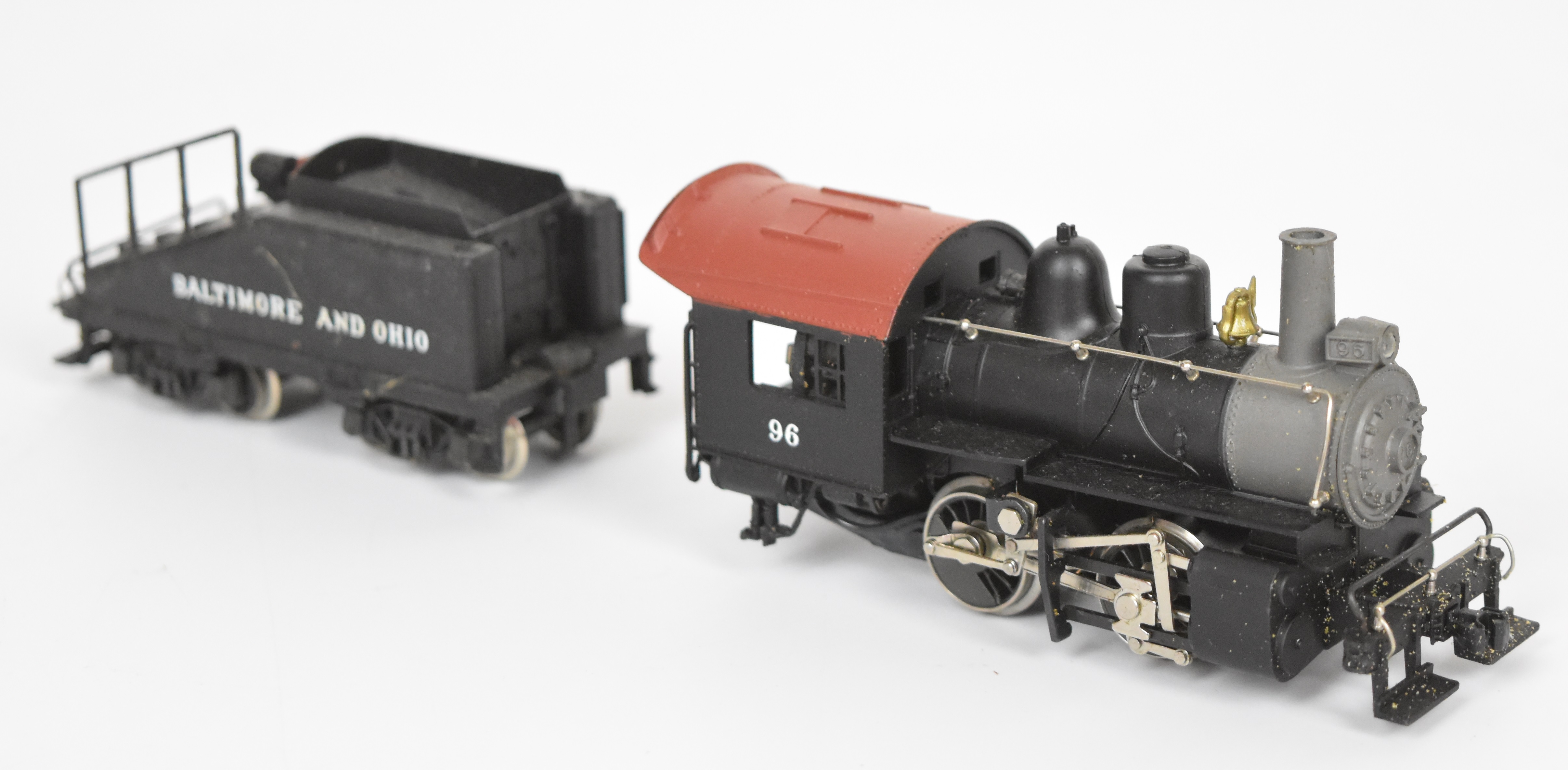 Three Rivarossi H0 gauge American model railway locomotives comprising Mallet 2-8-8-2 Norfolk & - Image 2 of 8