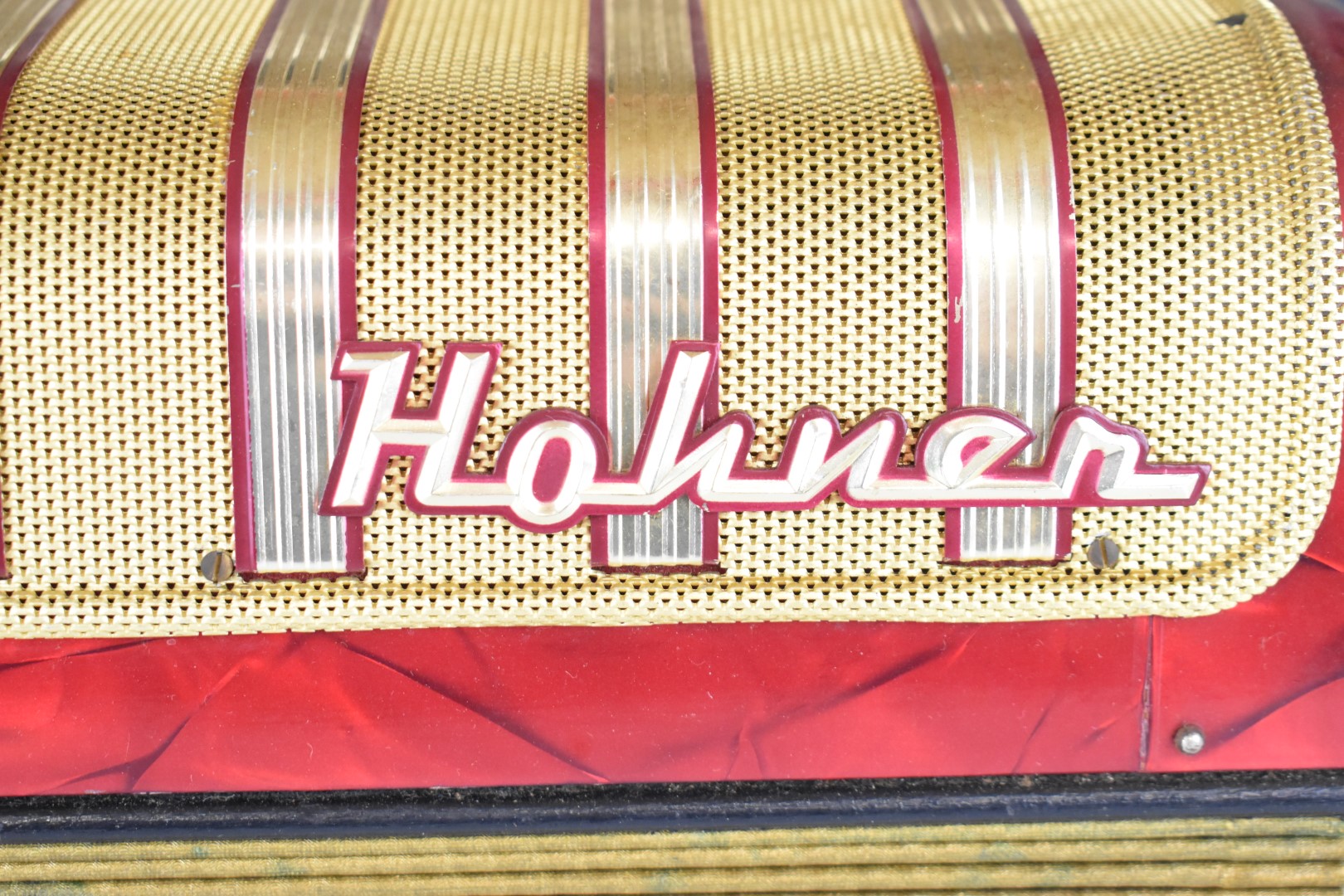 Hohner Arietta IM 36 key piano accordion in red and gold, with leather strap and hard carry case. - Image 2 of 9
